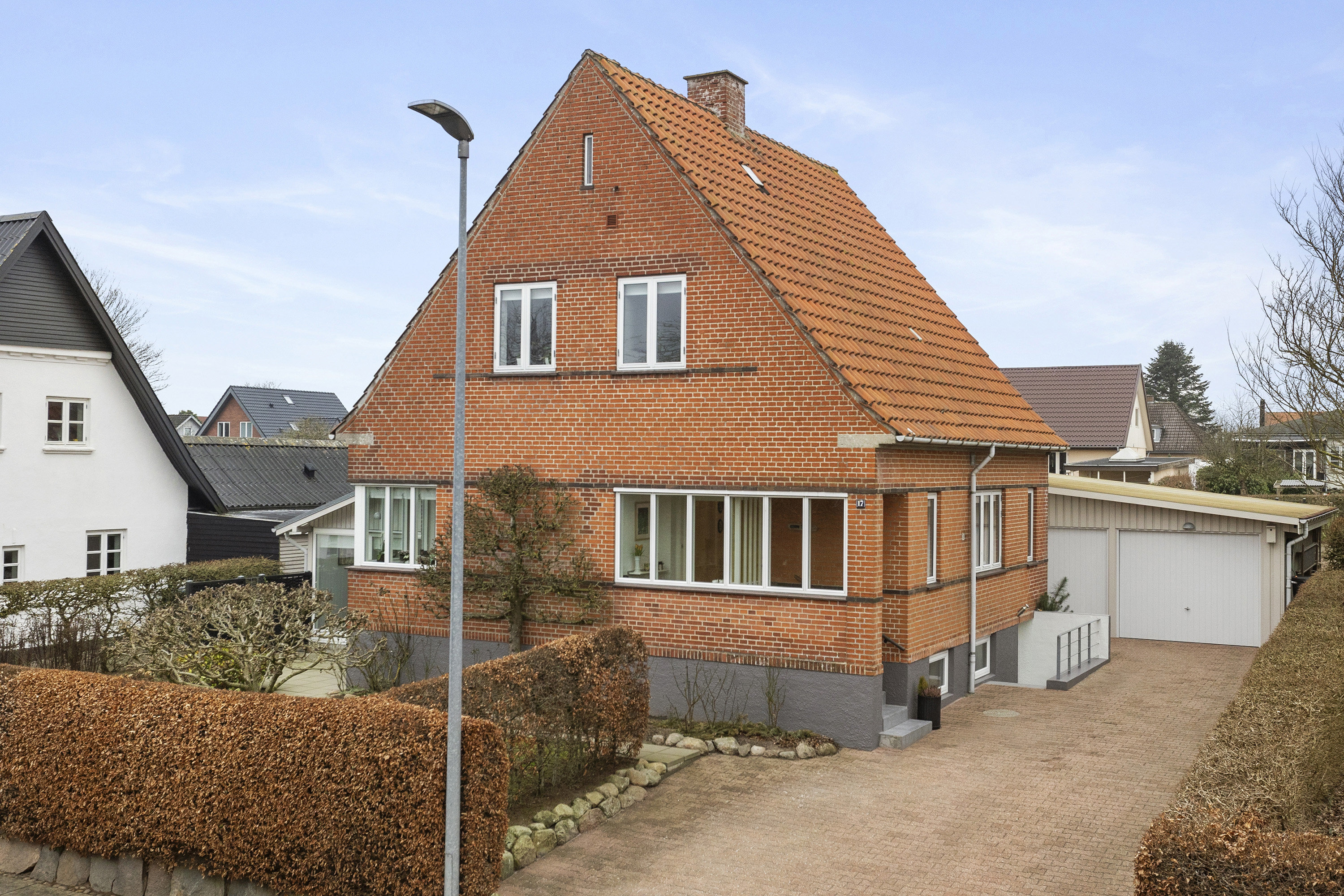 Fremhævet ejendommen billede i fuldskærmstilstand. Billede af Vester Alle 17, 6600 Vejen