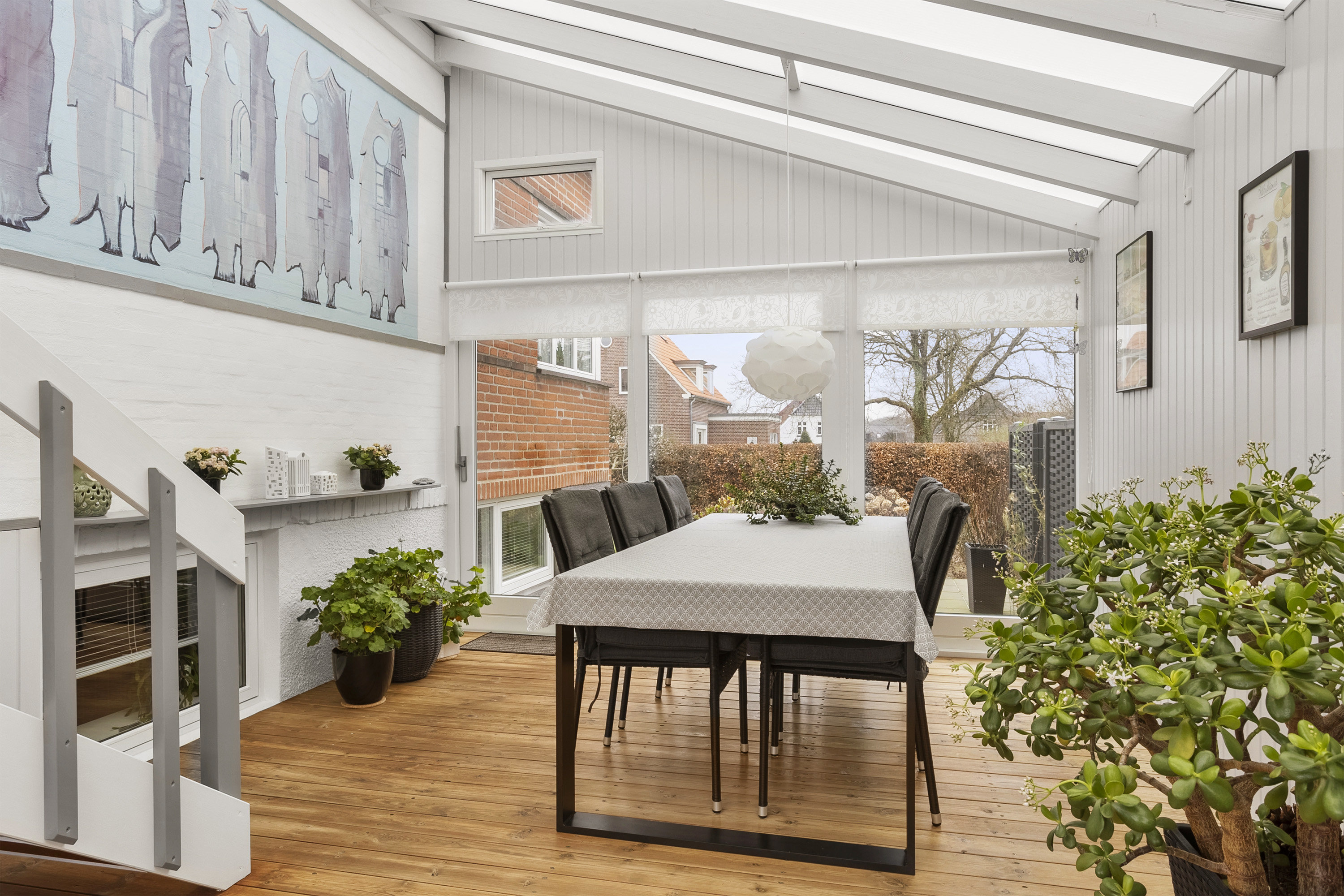 Miniaturebillede 1: udestue. Billede af Vester Alle 17, 6600 Vejen