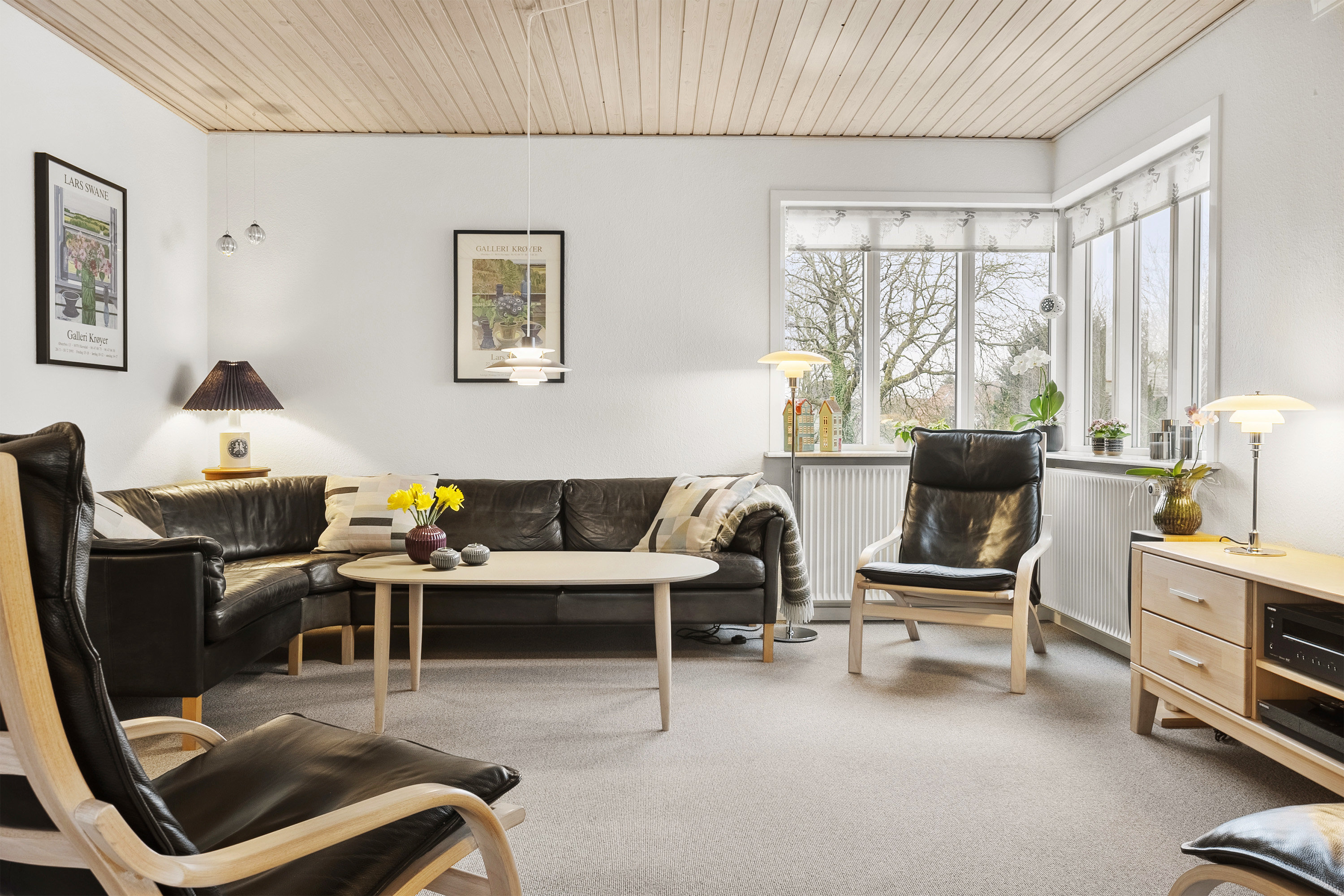 Fremhævet stue billede i fuldskærmstilstand. Billede af Vester Alle 17, 6600 Vejen