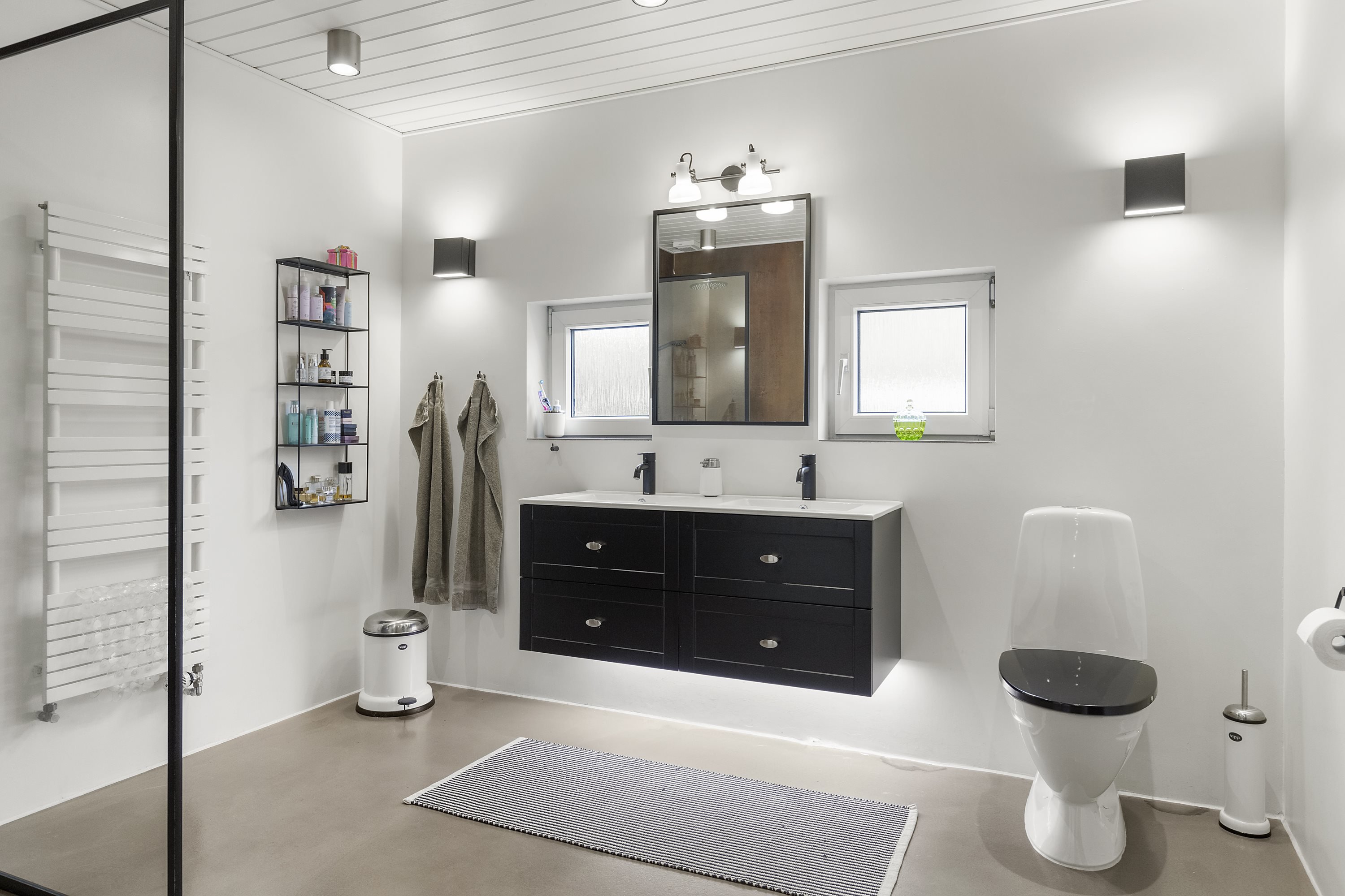 Fremhævet badeværelse billede i fuldskærmstilstand. Billede af Amerikavej 30, 9500 Hobro