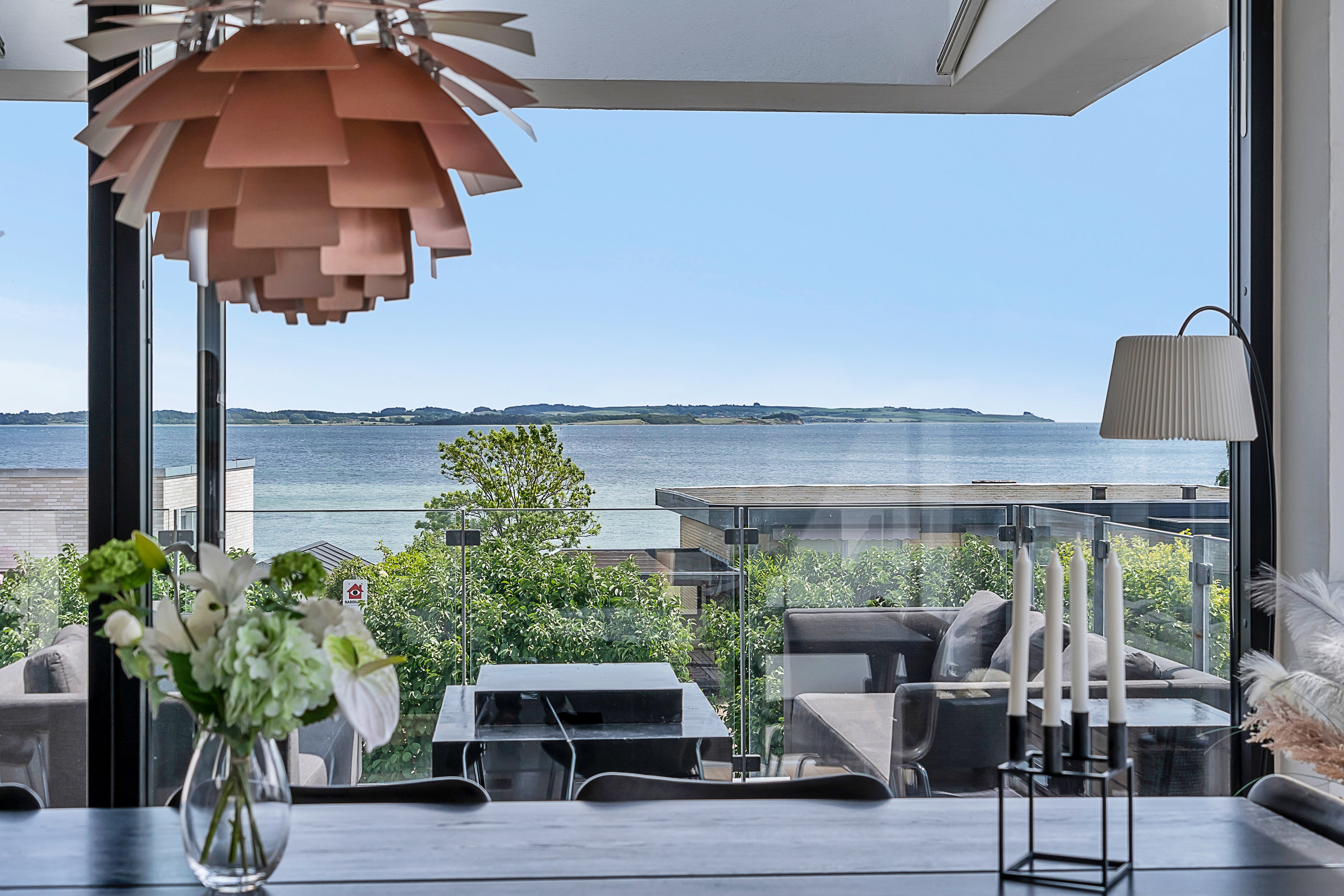 Fremhævet  billede i fuldskærmstilstand. Billede af Egå Strandvej 105, 8250 Egå