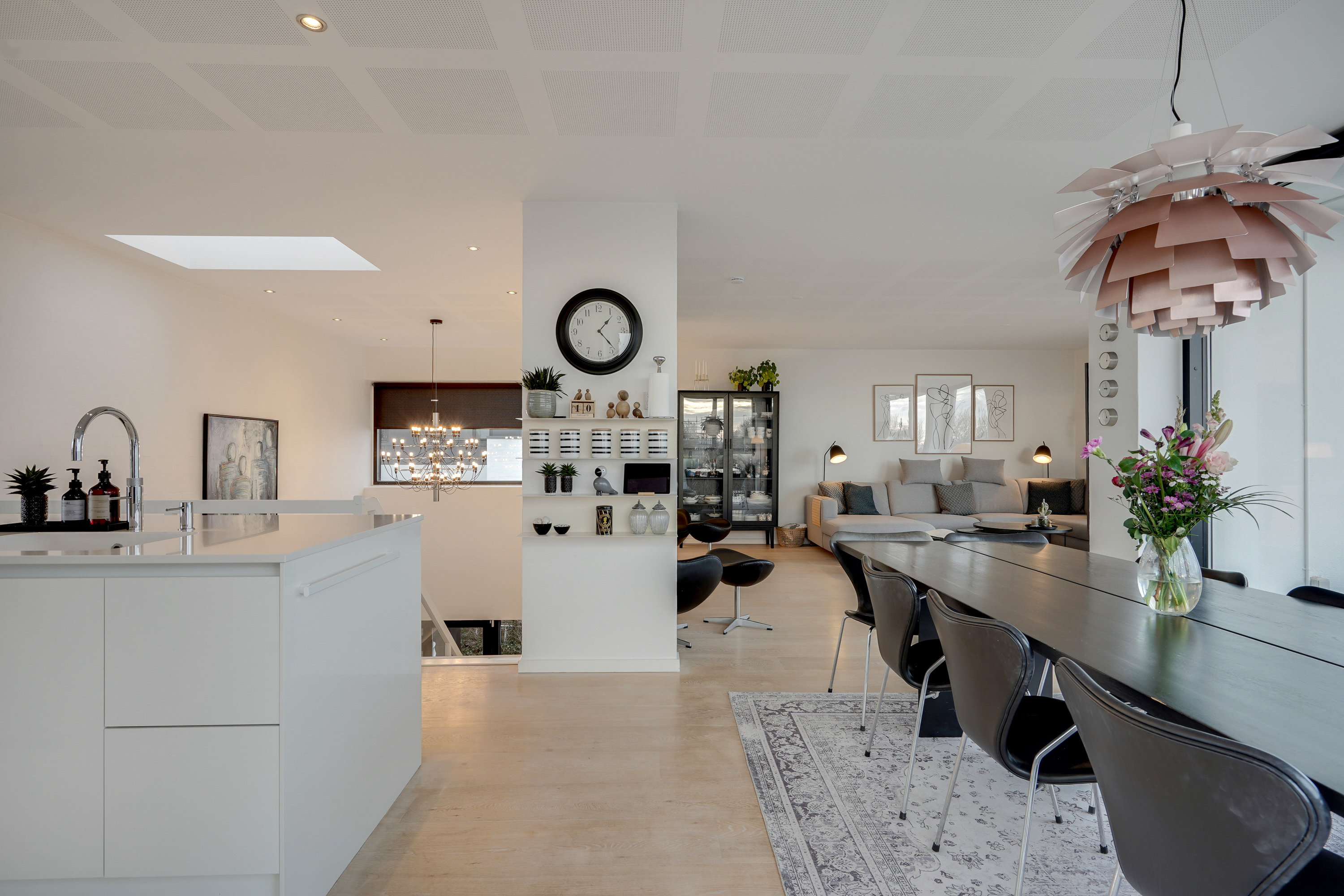 Fremhævet  billede i fuldskærmstilstand. Billede af Egå Strandvej 105, 8250 Egå