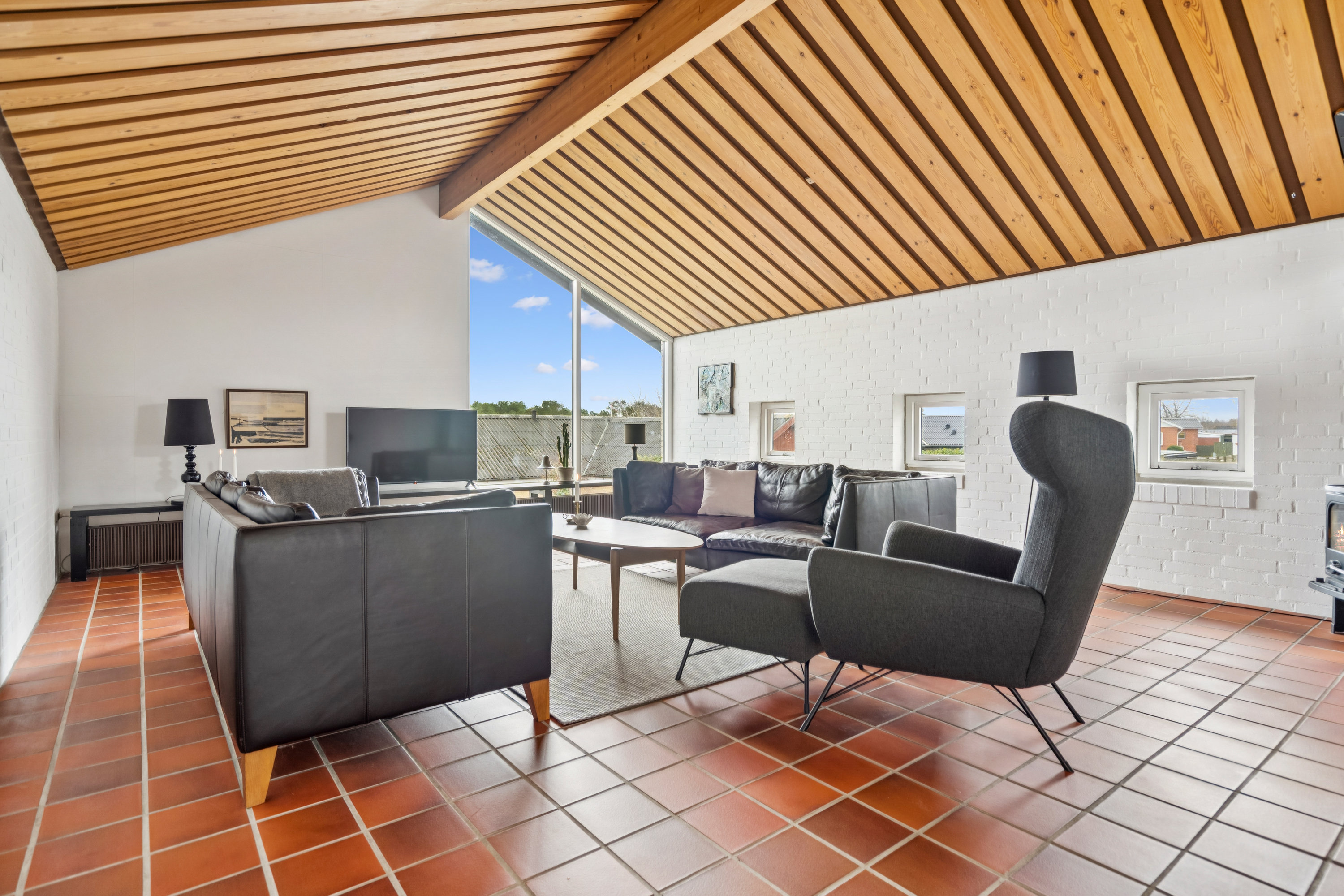 Fremhævet stue billede i fuldskærmstilstand. Billede af Porsevænget 5, 9850 Hirtshals