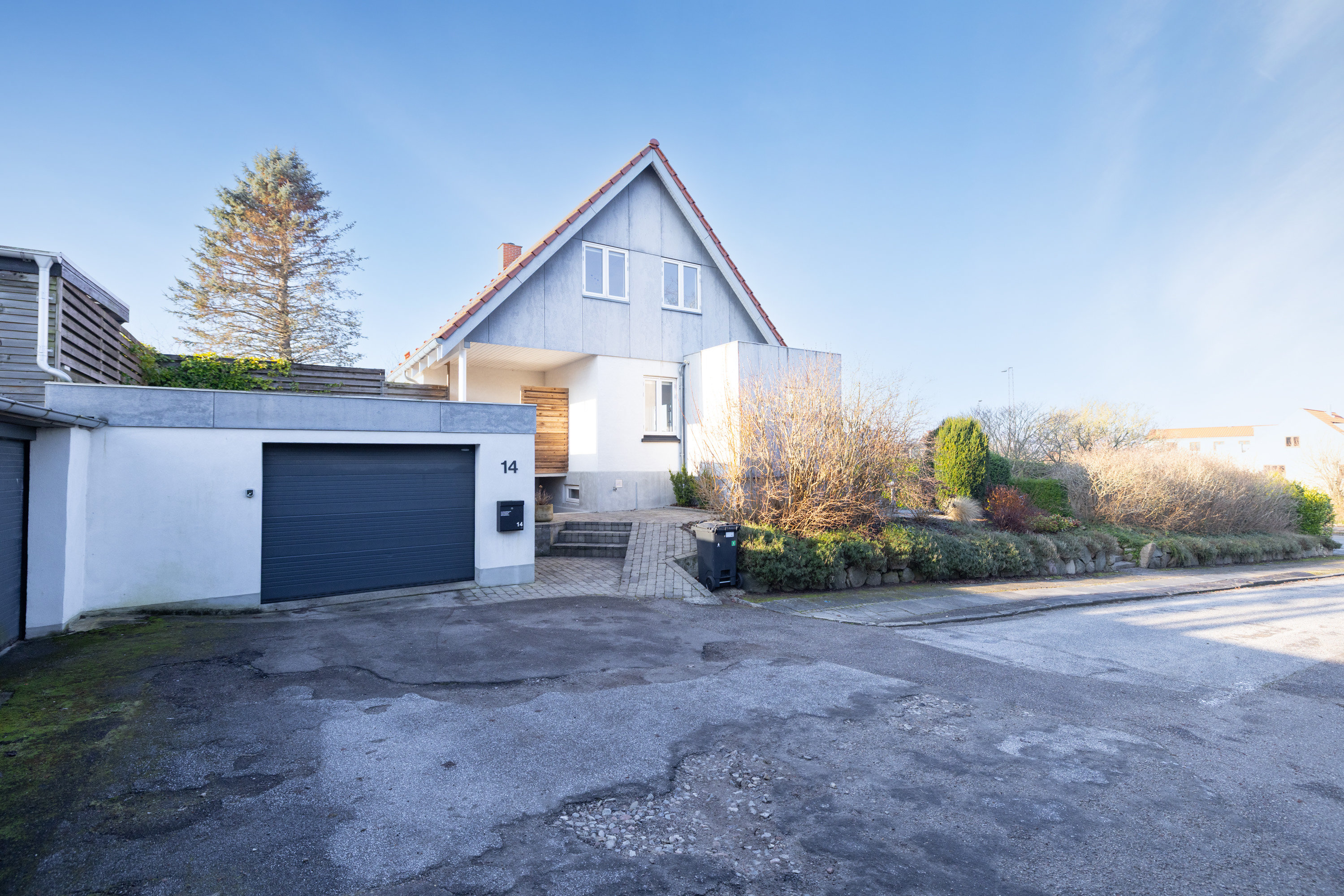 Fremhævet  billede i fuldskærmstilstand. Billede af Højgårdsvej 14, 8260 Viby J