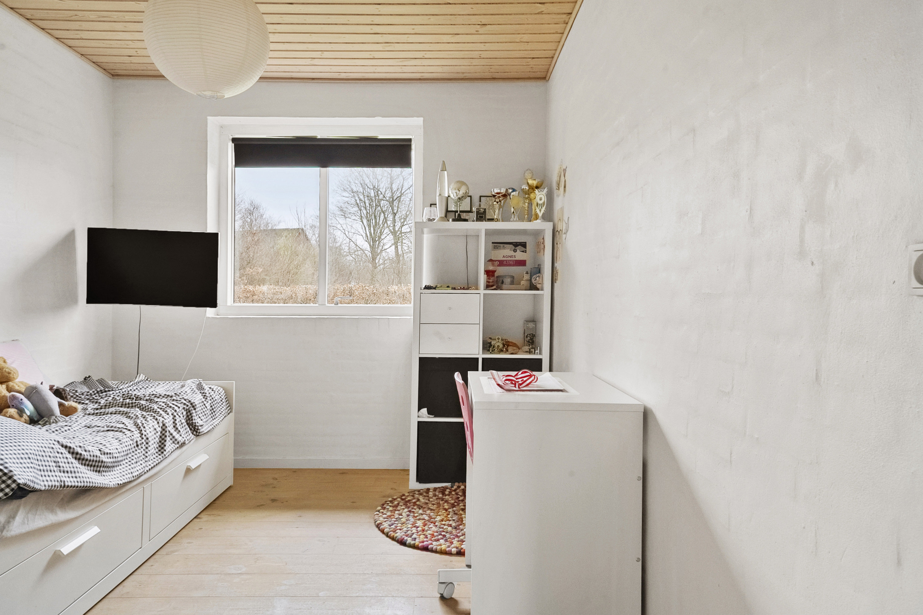 Fremhævet soveværelse billede i fuldskærmstilstand. Billede af Linde Alle 20, Ølsted, 8723 Løsning