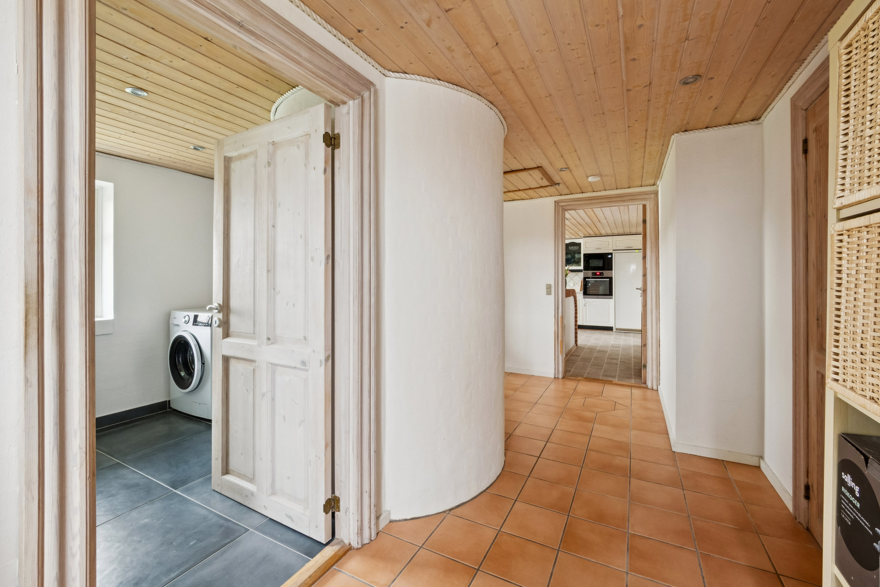 Fremhævet gang billede i fuldskærmstilstand. Billede af Søndervænget 29, Jebjerg, 7870 Roslev