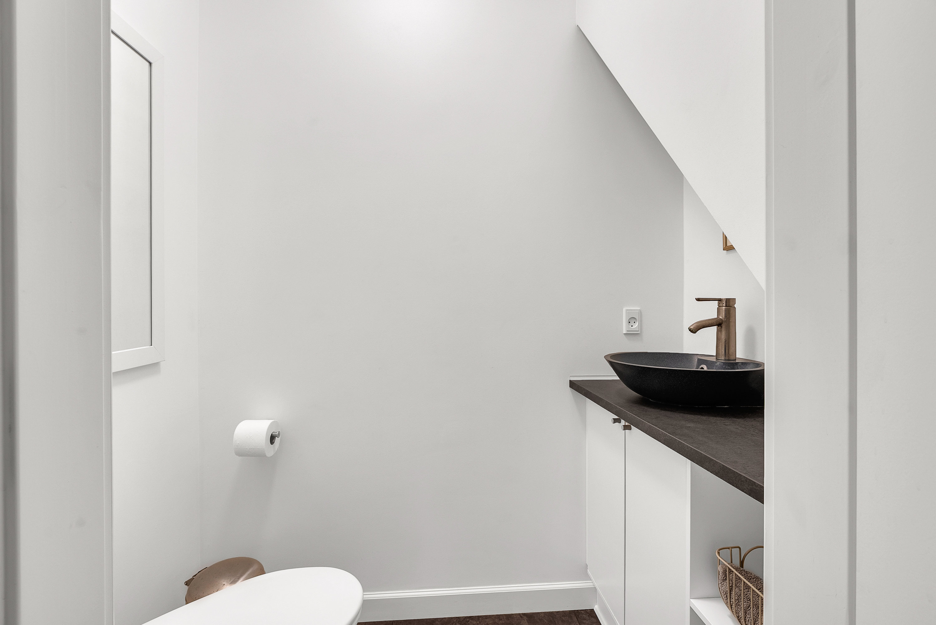 Fremhævet toilet billede i fuldskærmstilstand. Billede af Assensvej 12, 5600 Faaborg