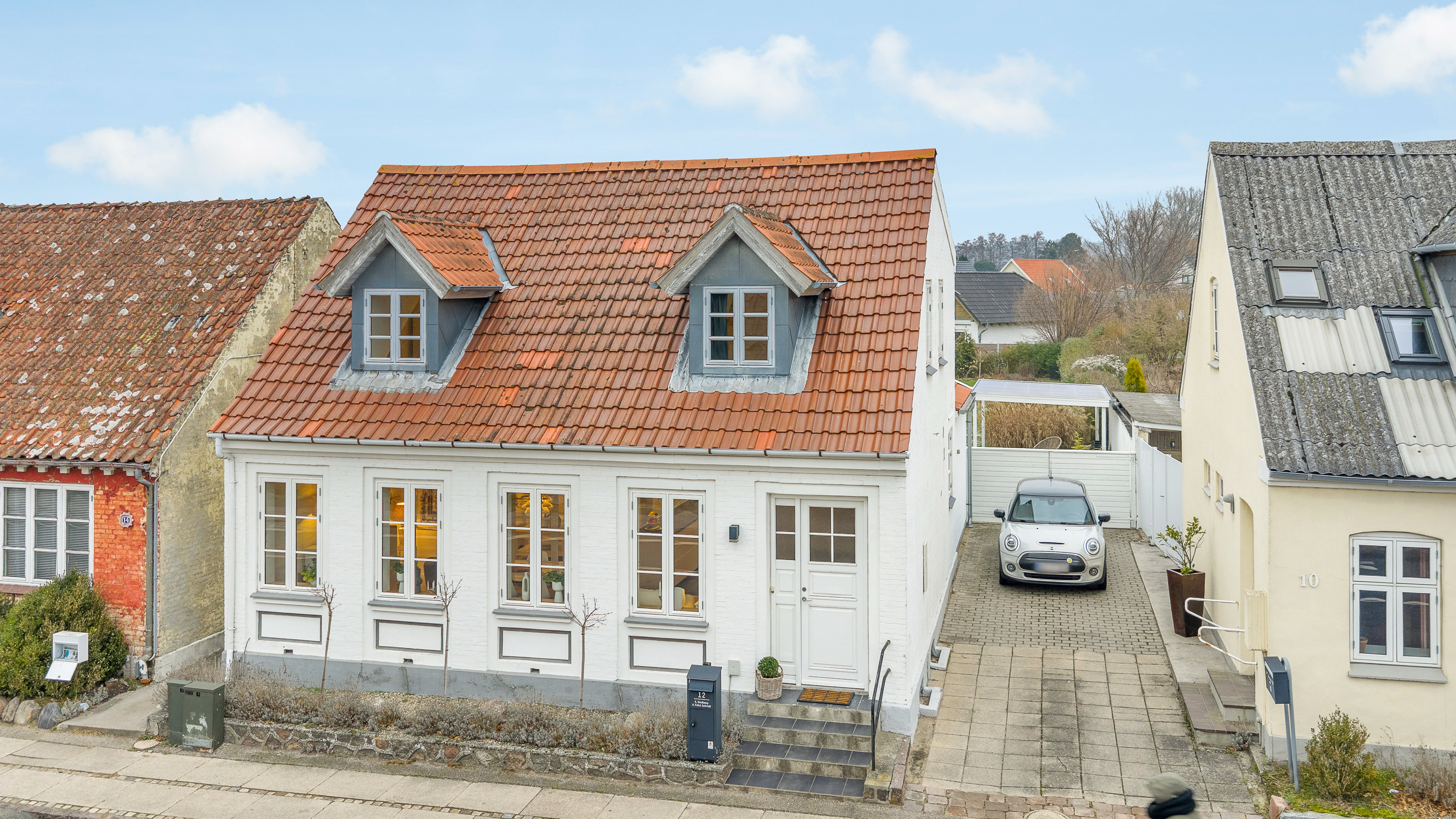 Fremhævet facade billede i fuldskærmstilstand. Billede af Assensvej 12, 5600 Faaborg