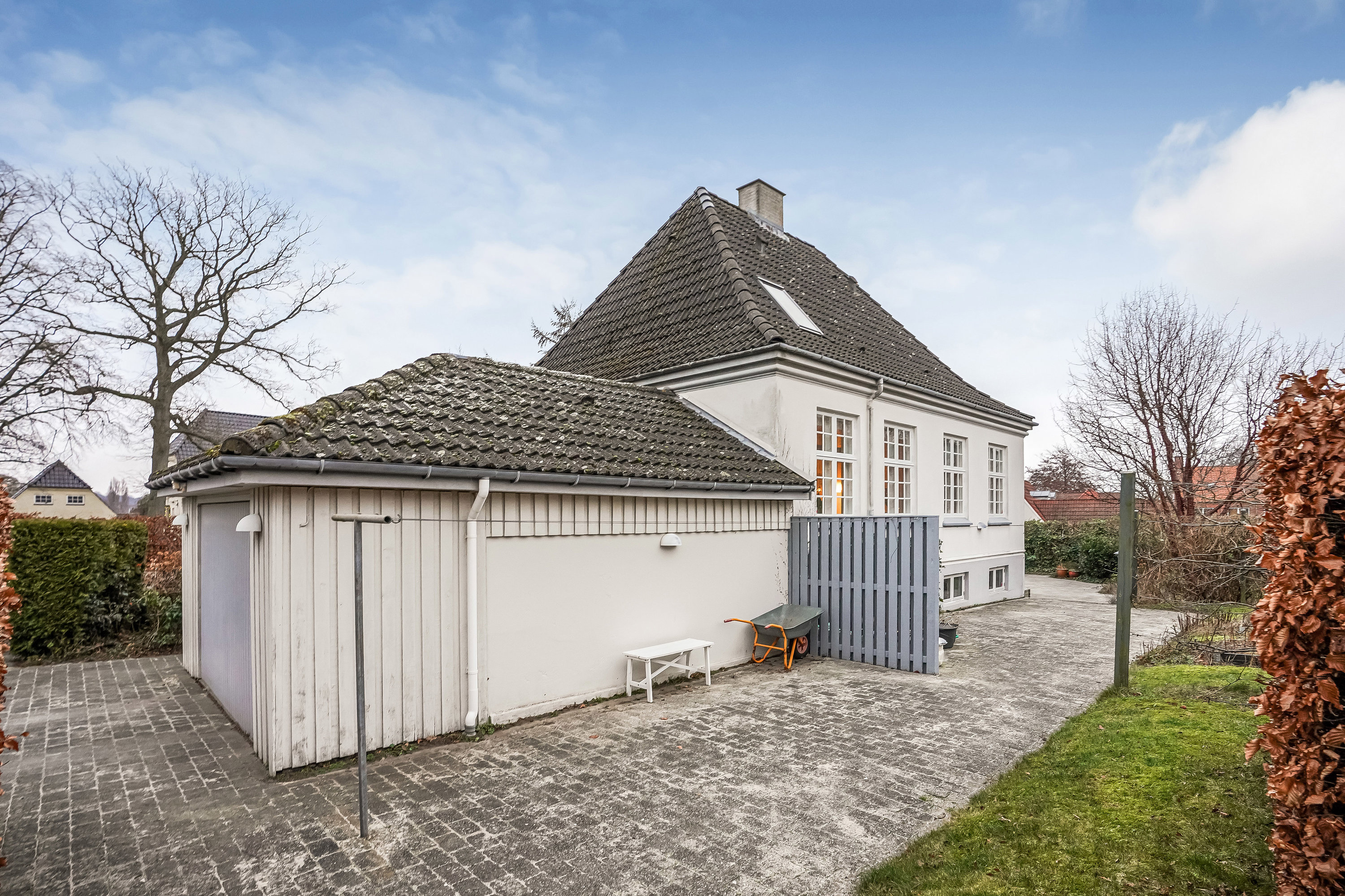 Fremhævet ejendommen billede i fuldskærmstilstand. Billede af Skolevej 3, Næsby, 5270 Odense N