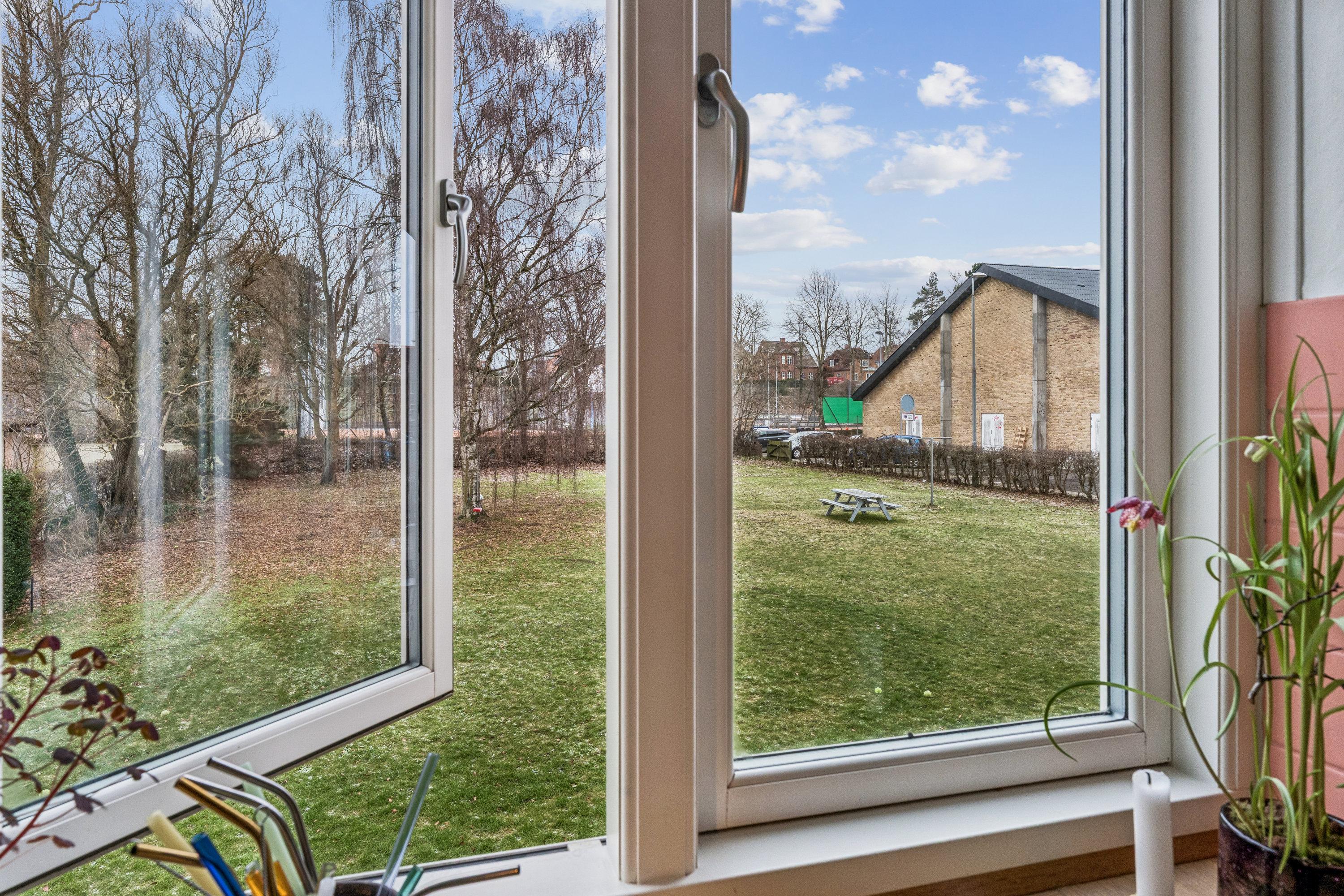 Fremhævet udsigt billede i fuldskærmstilstand. Billede af Østre Alle 81, st.. tv., 9000 Aalborg