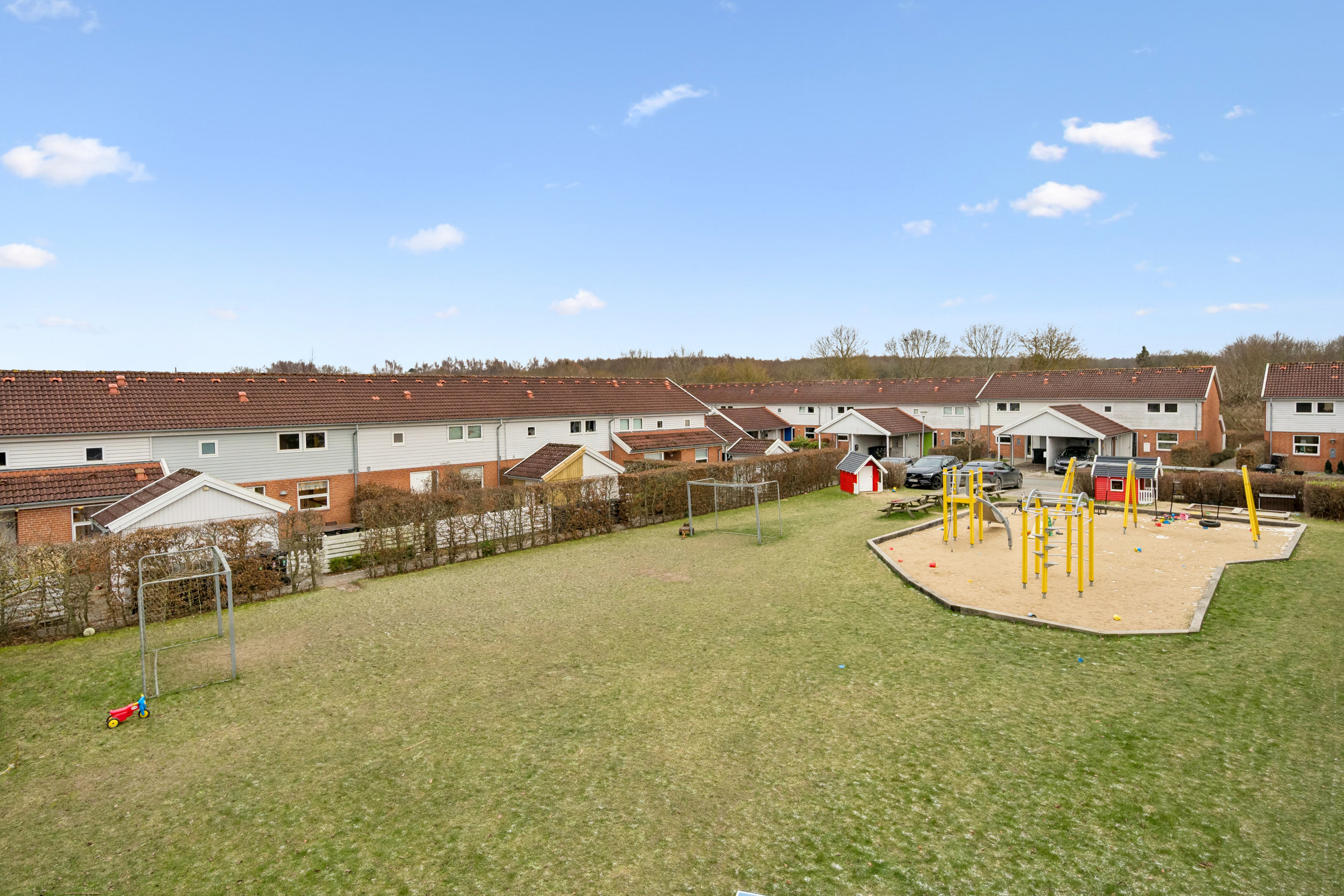 Fremhævet andet billede i fuldskærmstilstand. Billede af Flintebakken 162, 8240 Risskov