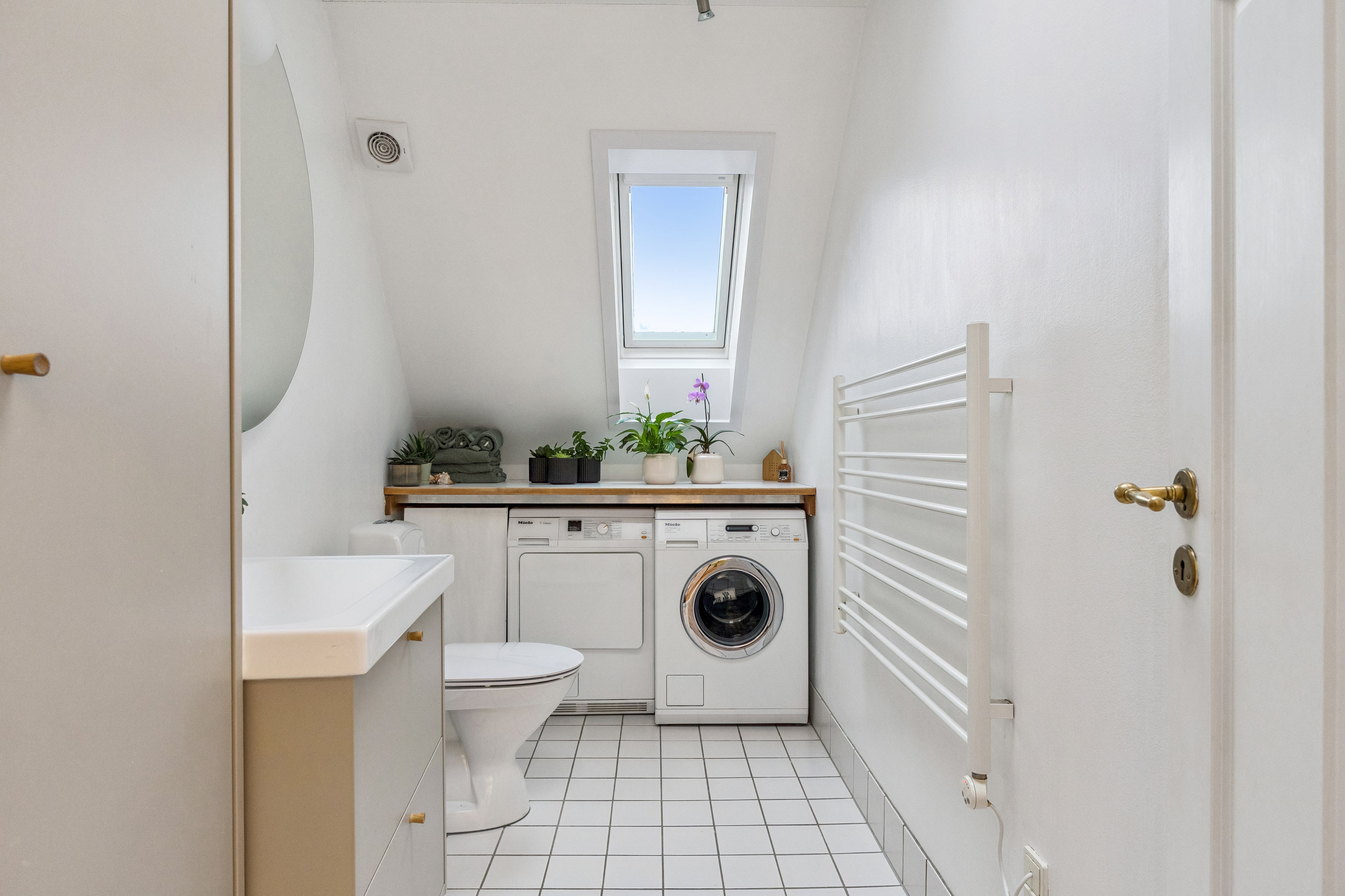 Fremhævet badeværelse billede i fuldskærmstilstand. Billede af Østerbrogade 96, 5., 2100 København Ø