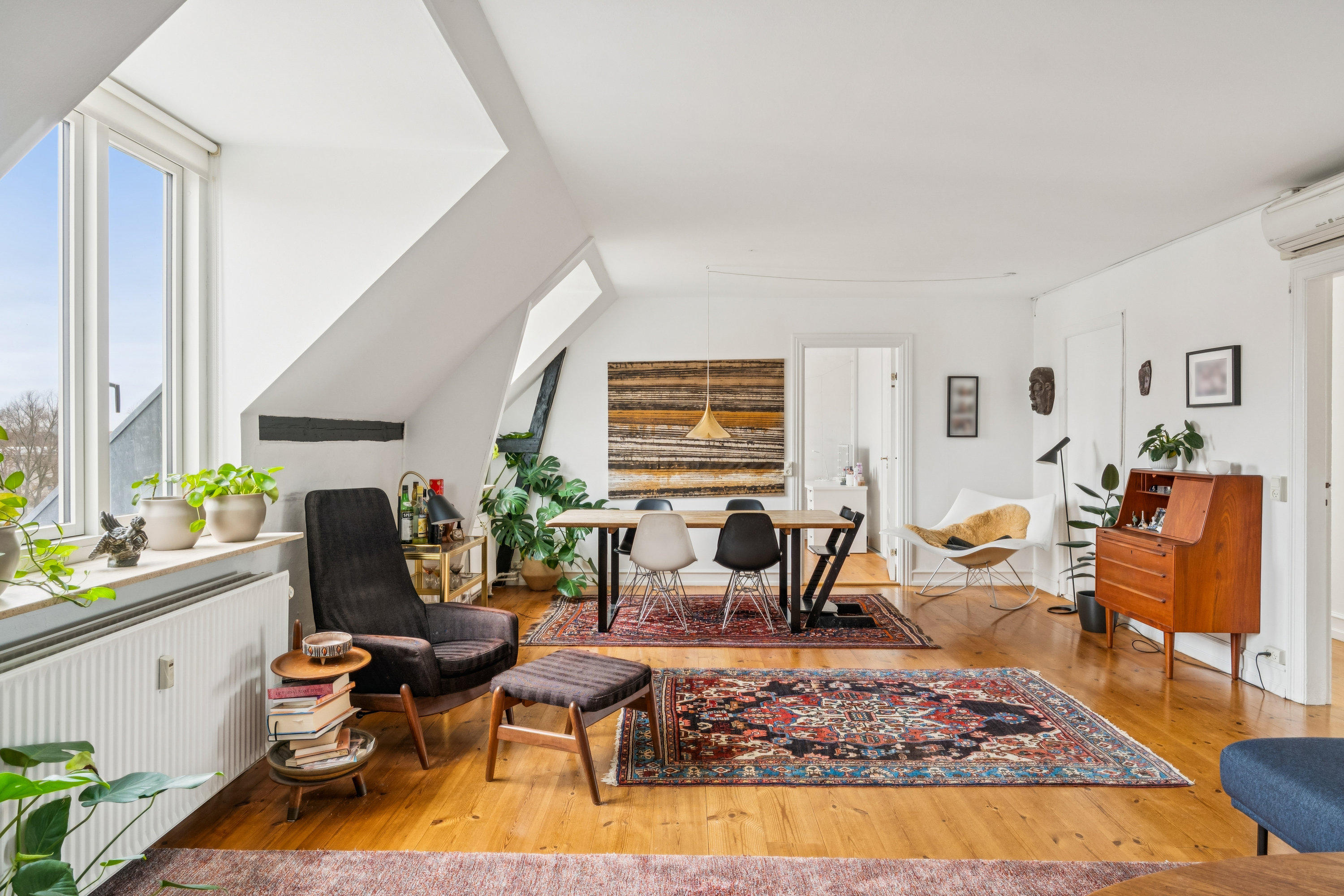 Fremhævet stue billede i fuldskærmstilstand. Billede af Østerbrogade 96, 5., 2100 København Ø