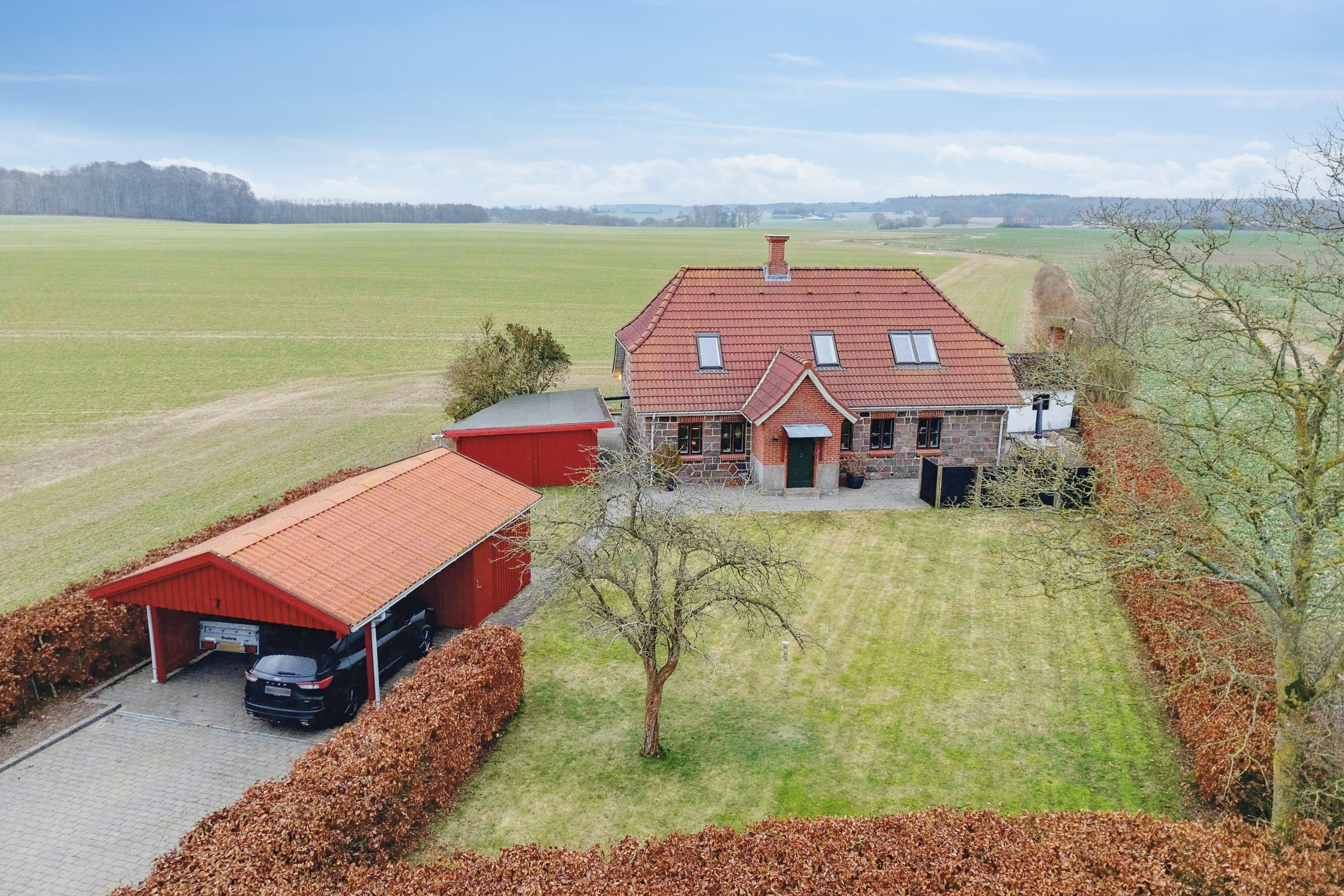 Fremhævet set fra vejen billede i fuldskærmstilstand. Billede af Dongsvej 7, 5854 Gislev