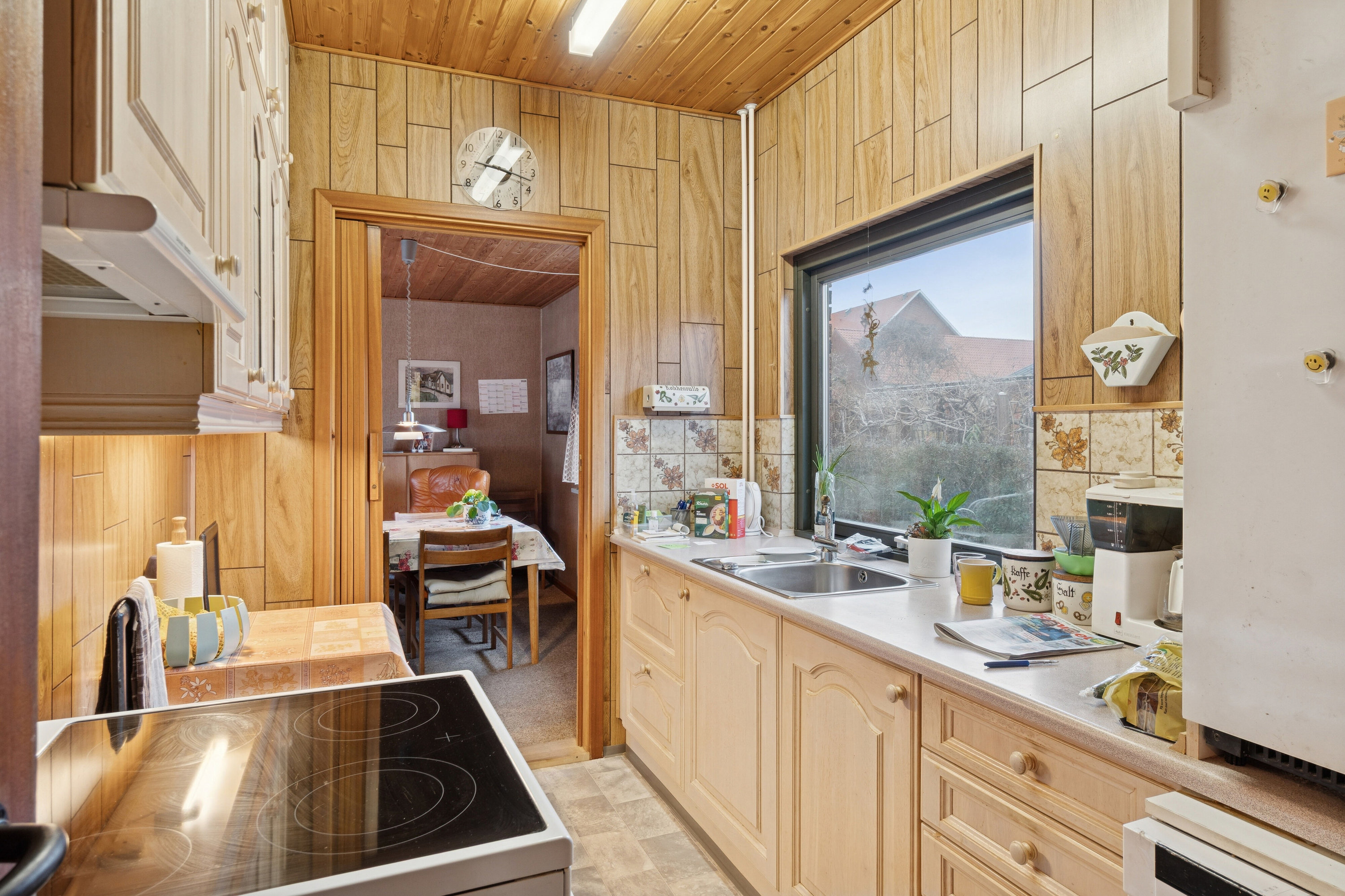 Fremhævet køkken billede i fuldskærmstilstand. Billede af Brøndbyvestervej 105, 2605 Brøndby