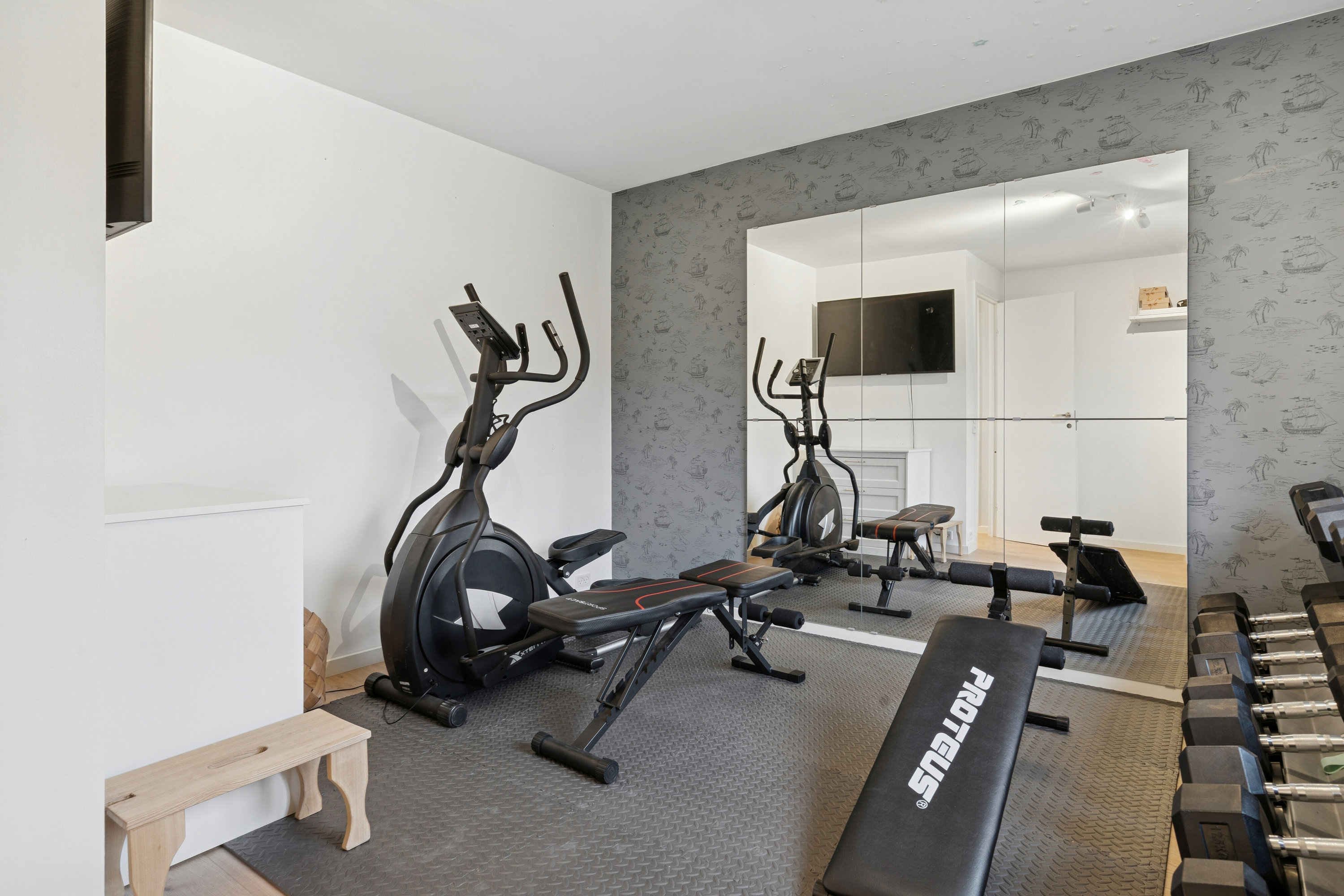 Fremhævet motionsrum billede i fuldskærmstilstand. Billede af Syrenvej 33, 4690 Haslev