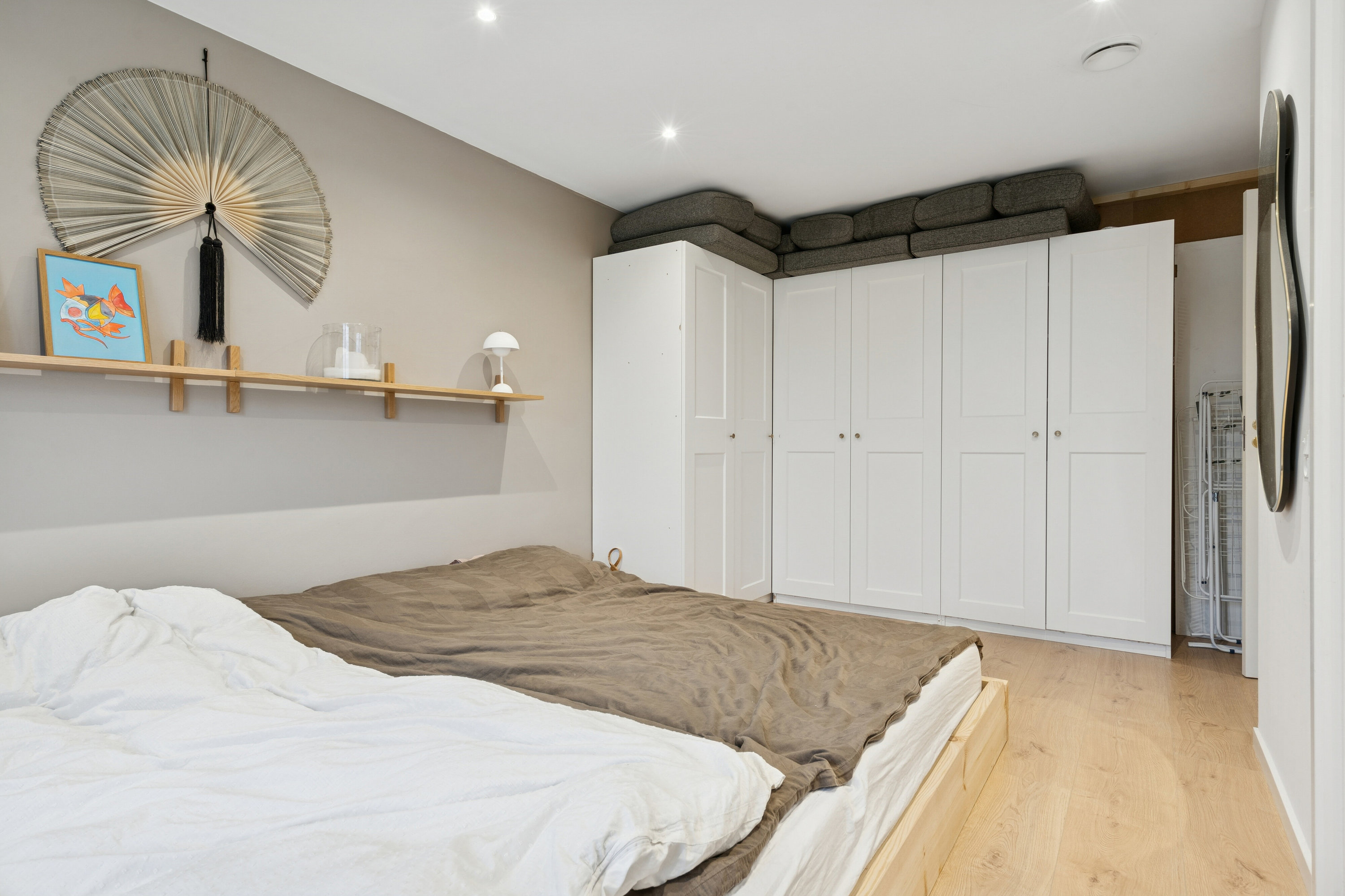 Fremhævet soveværelse billede i fuldskærmstilstand. Billede af Syrenvej 33, 4690 Haslev