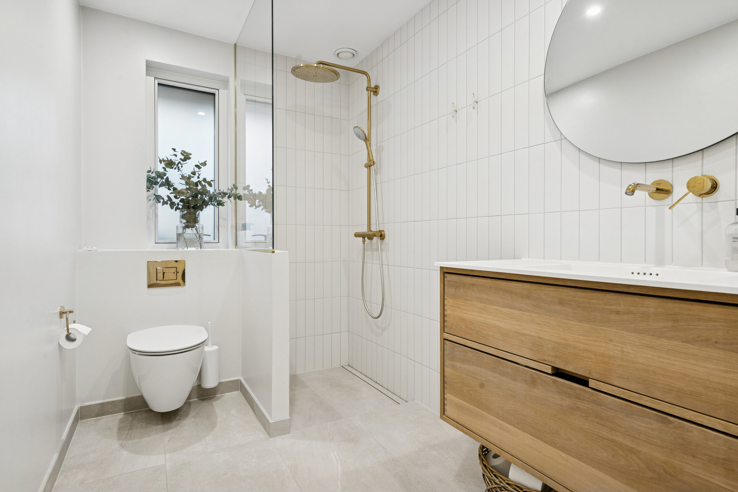 Fremhævet badeværelse billede i fuldskærmstilstand. Billede af Syrenvej 33, 4690 Haslev