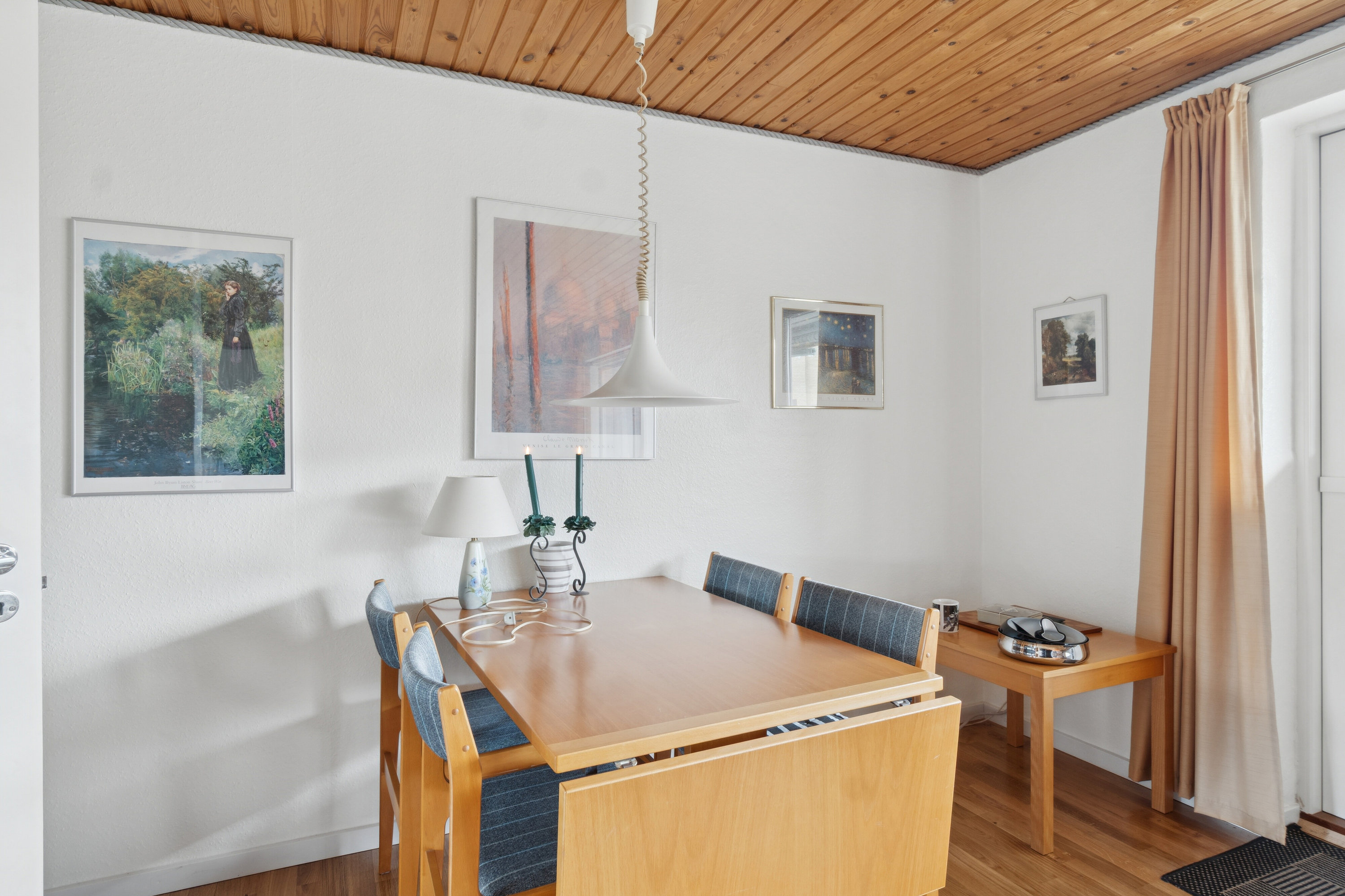 Fremhævet spisestue billede i fuldskærmstilstand. Billede af Brydes Alle 9, 4200 Slagelse