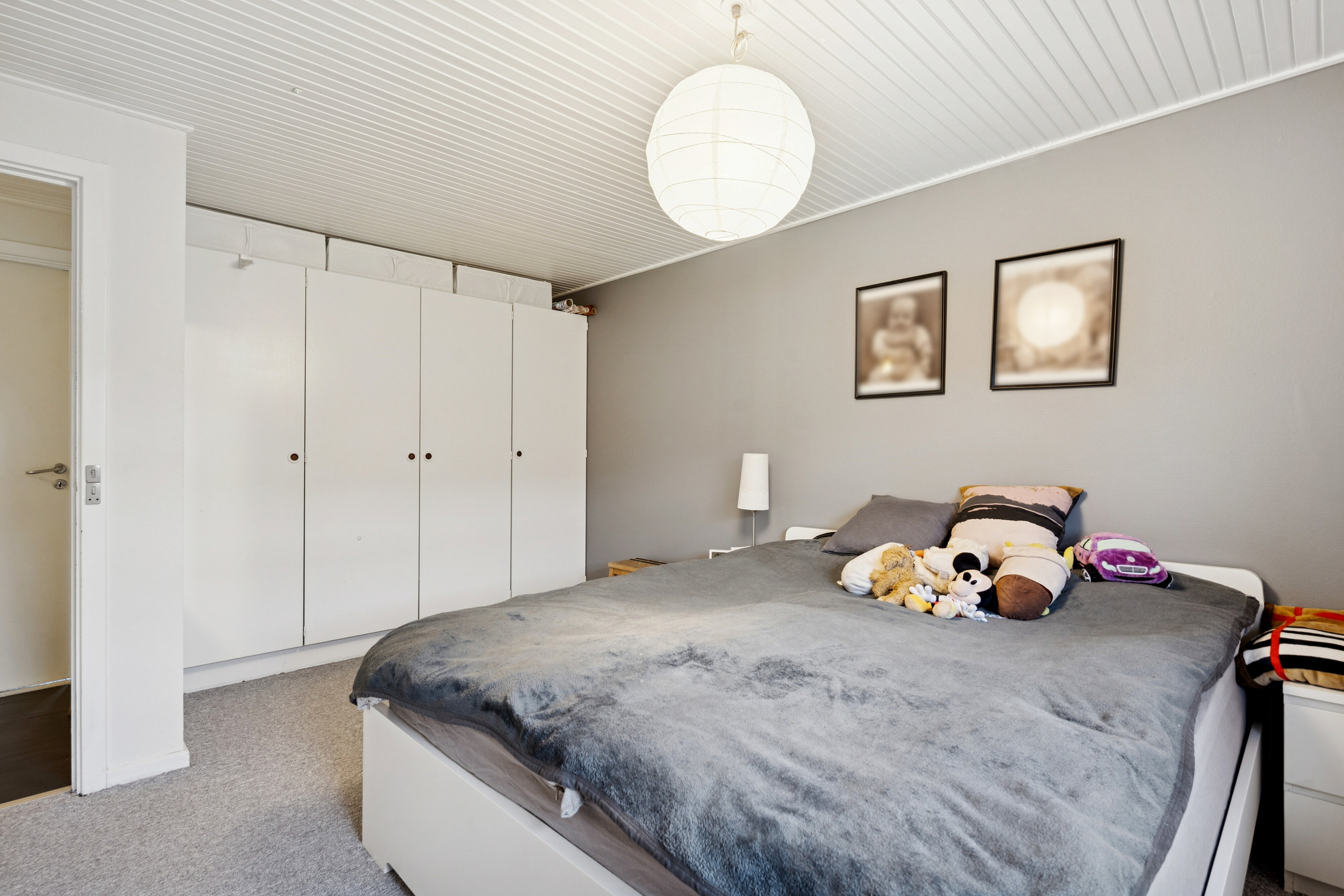 Fremhævet værelse billede i fuldskærmstilstand. Billede af Natviolvej 7, 3310 Ølsted