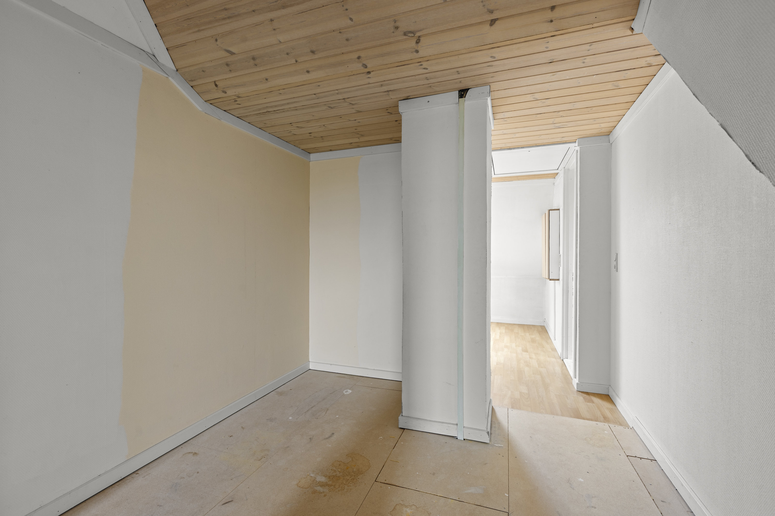 Fremhævet gang billede i fuldskærmstilstand. Billede af Veddevej 47, 4295 Stenlille