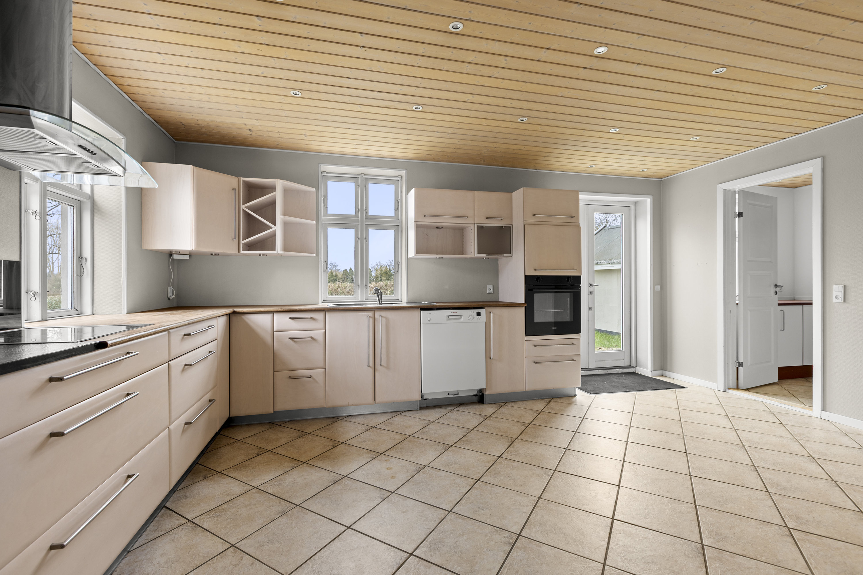 Fremhævet køkken billede i fuldskærmstilstand. Billede af Veddevej 47, 4295 Stenlille