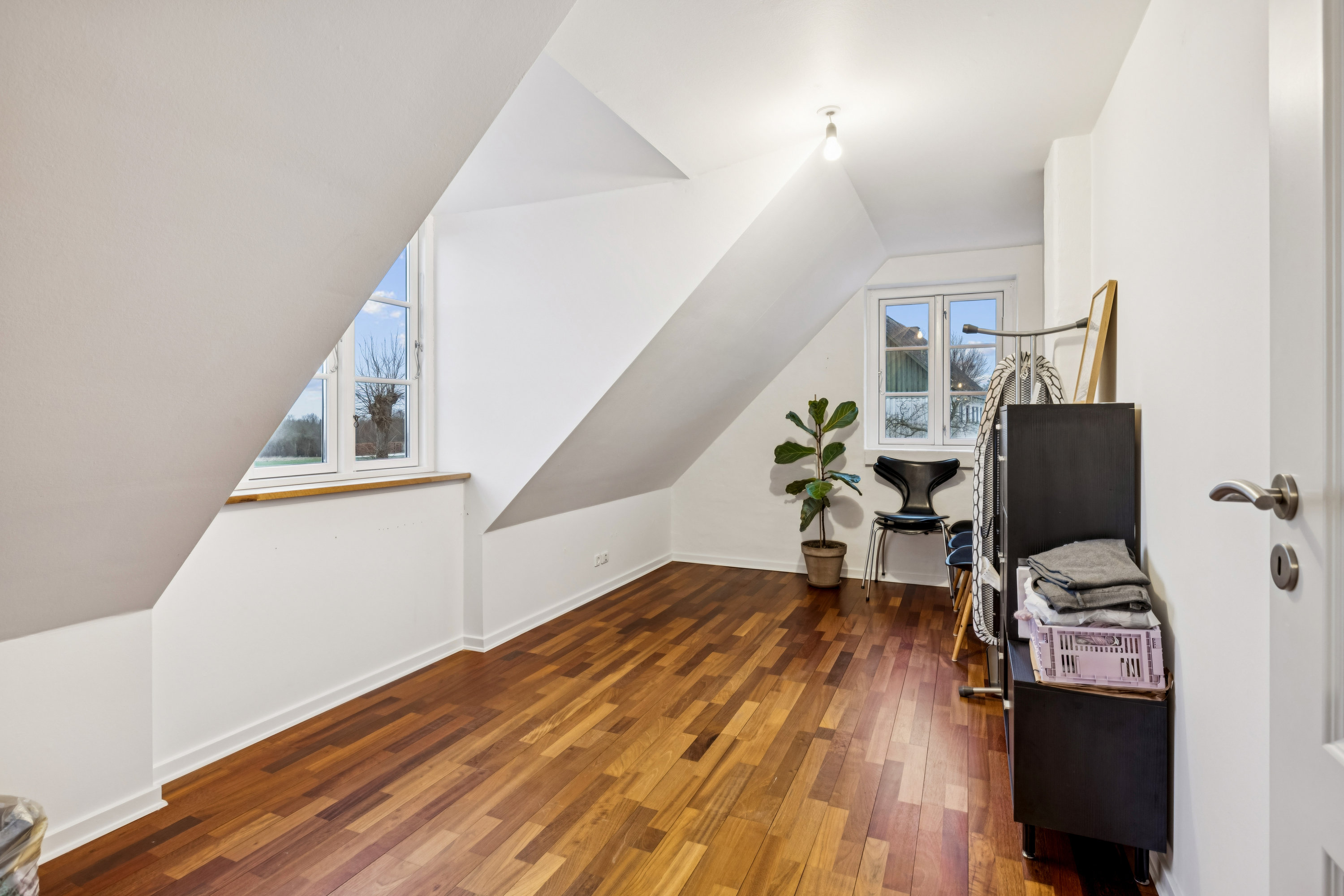 Fremhævet værelse billede i fuldskærmstilstand. Billede af Østergårdsvej 24, Ugelbølle, 8410 Rønde