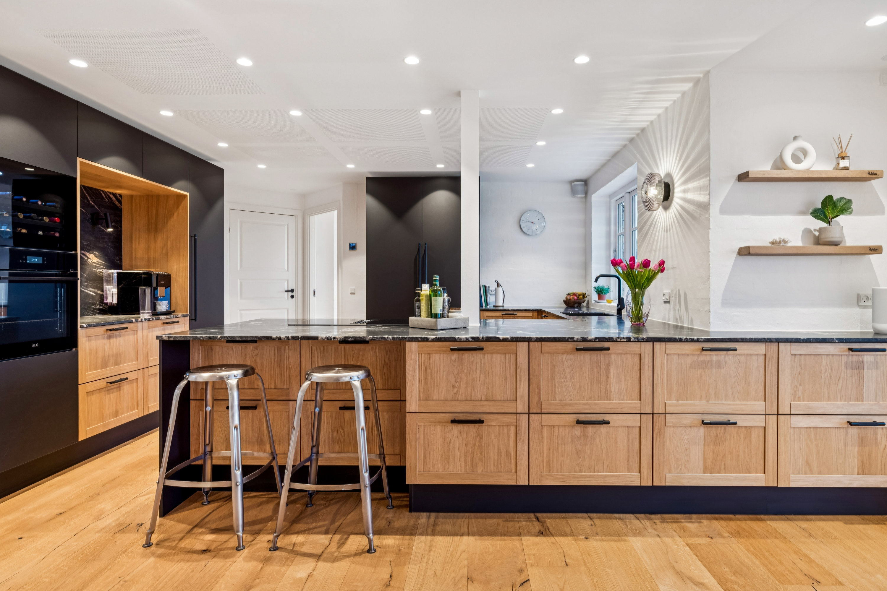 Fremhævet køkken billede i fuldskærmstilstand. Billede af Østergårdsvej 24, Ugelbølle, 8410 Rønde