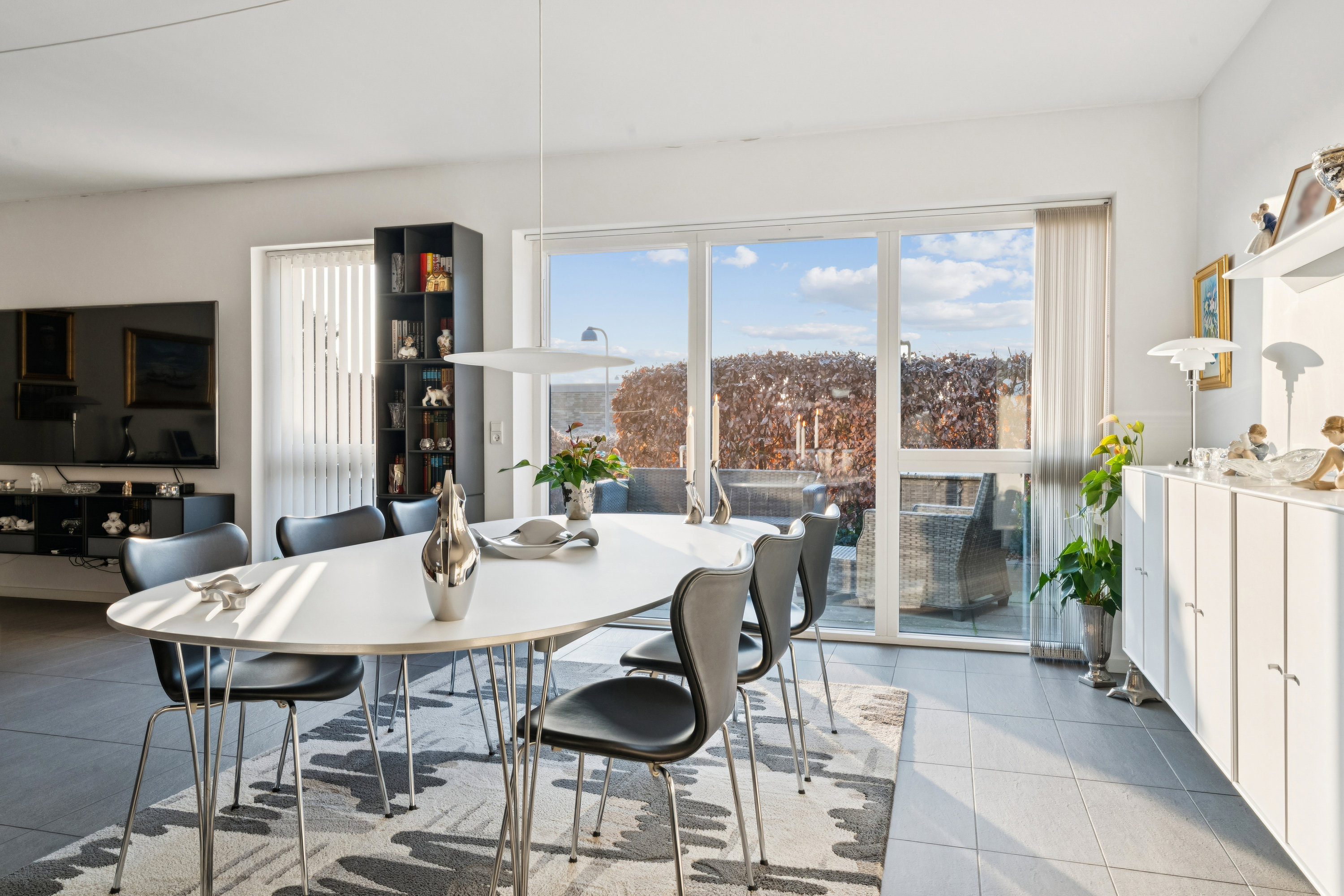 Fremhævet alrum billede i fuldskærmstilstand. Billede af Tinbergens Alle 63, 9260 Gistrup