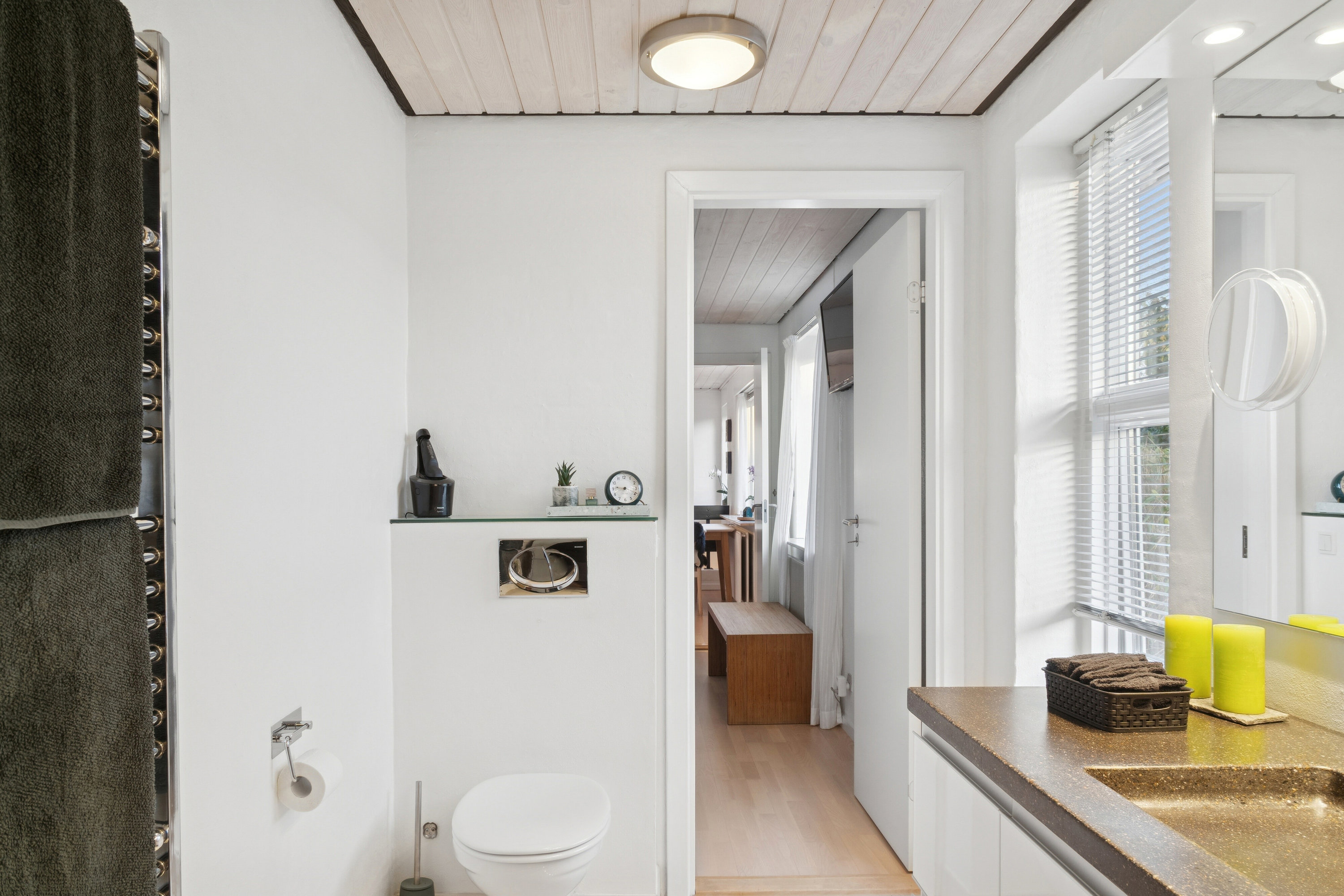 Fremhævet badeværelse billede i fuldskærmstilstand. Billede af Tyrrestrupvej 4, 8270 Højbjerg