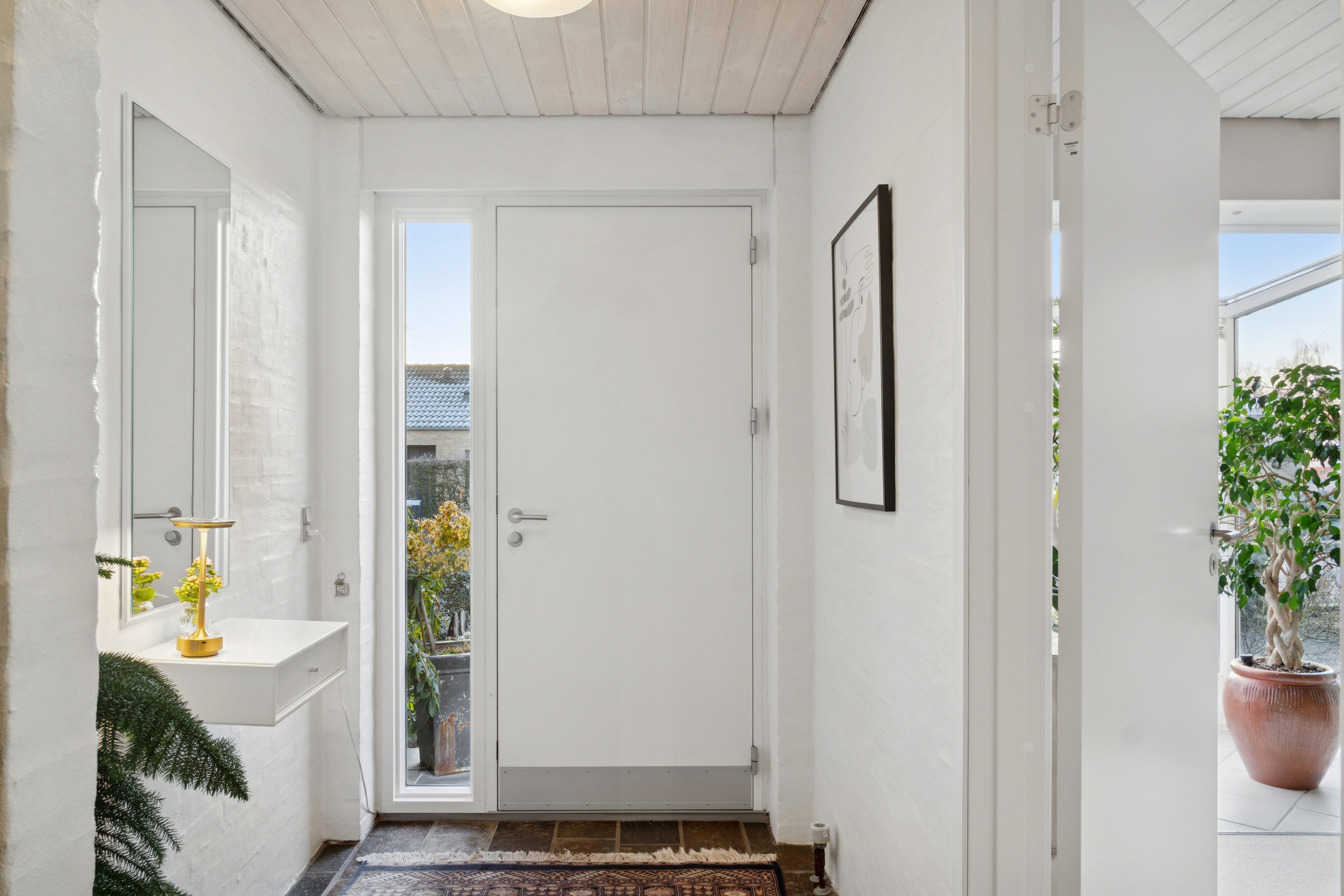 Fremhævet entré billede i fuldskærmstilstand. Billede af Tyrrestrupvej 4, 8270 Højbjerg