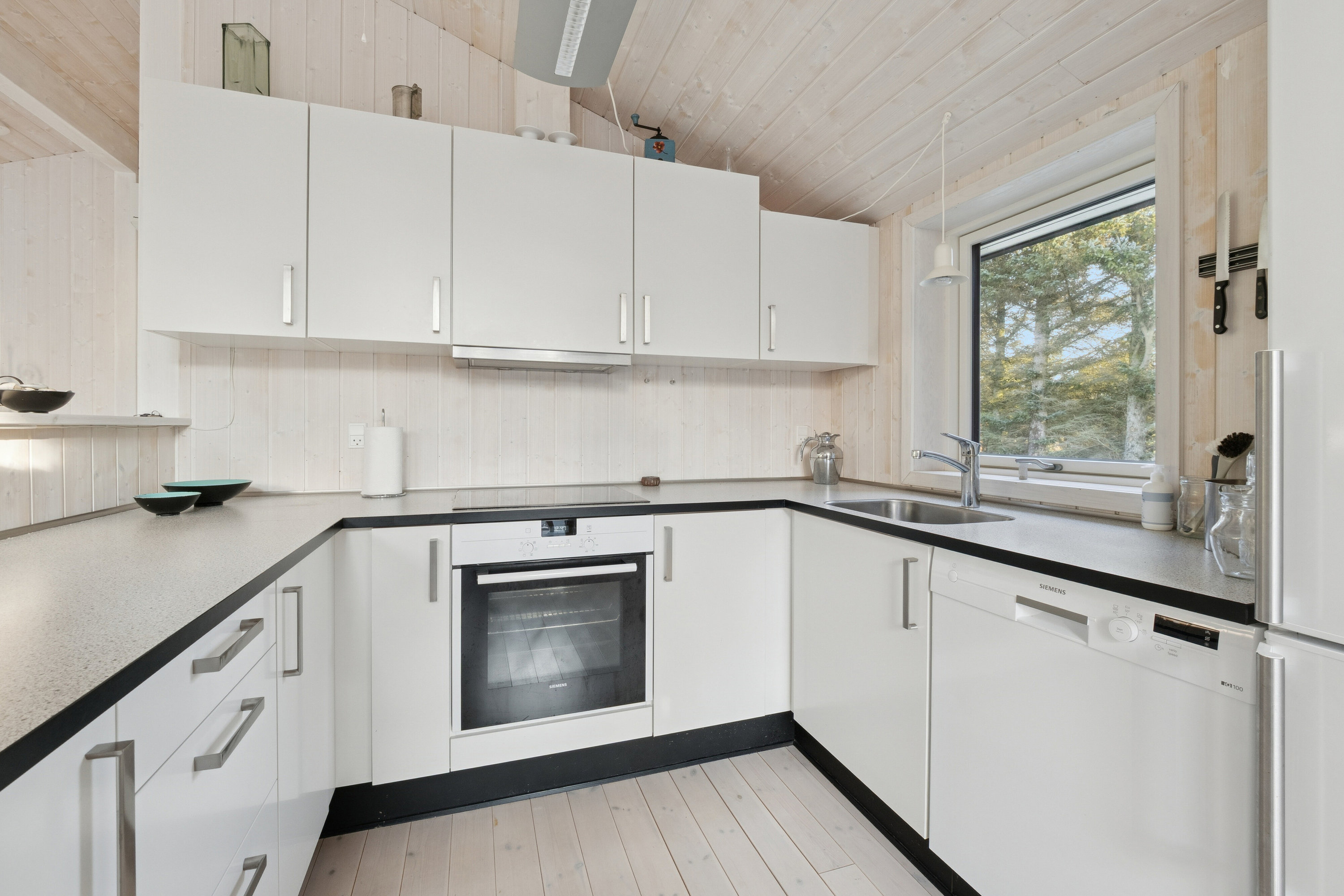 Fremhævet køkken billede i fuldskærmstilstand. Billede af Nordsøvej 51, Vorupør, 7700 Thisted