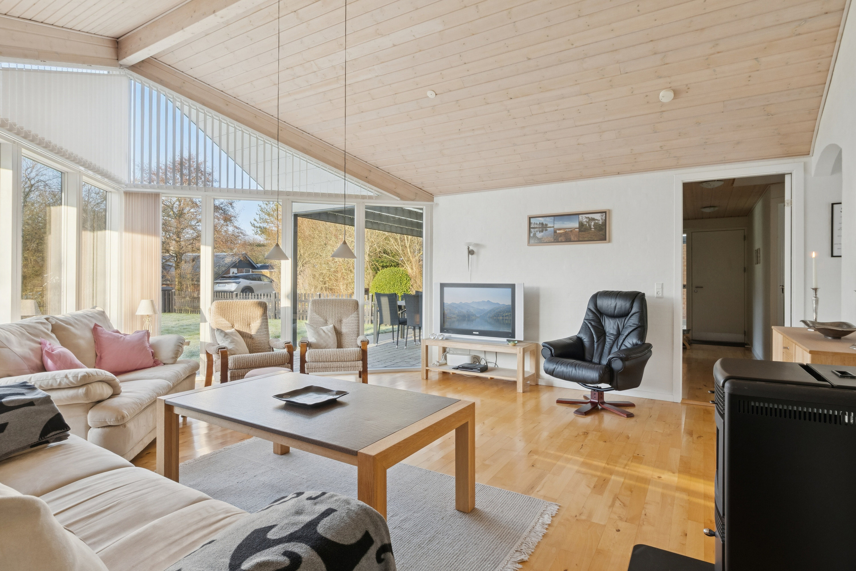 Fremhævet stue billede i fuldskærmstilstand. Billede af Hannesvej 8, Randrup, 7770 Vestervig