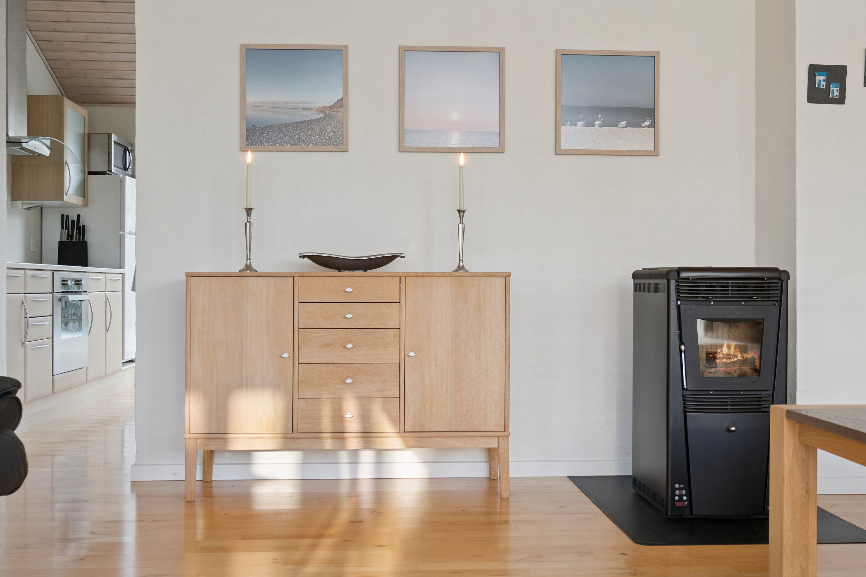 Fremhævet stue billede i fuldskærmstilstand. Billede af Hannesvej 8, Randrup, 7770 Vestervig