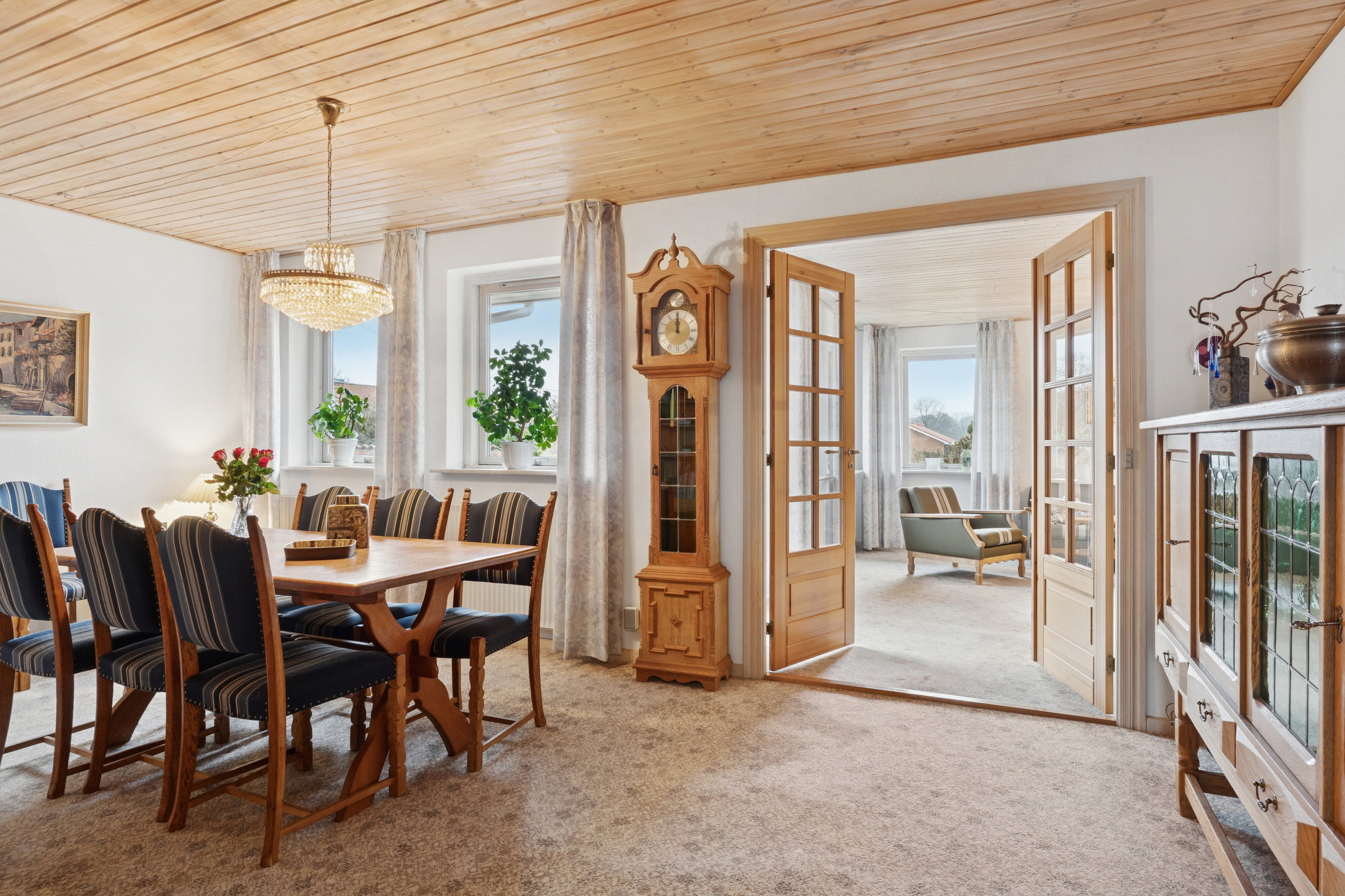 Fremhævet spisestue billede i fuldskærmstilstand. Billede af Nordvangen 4, 9870 Sindal