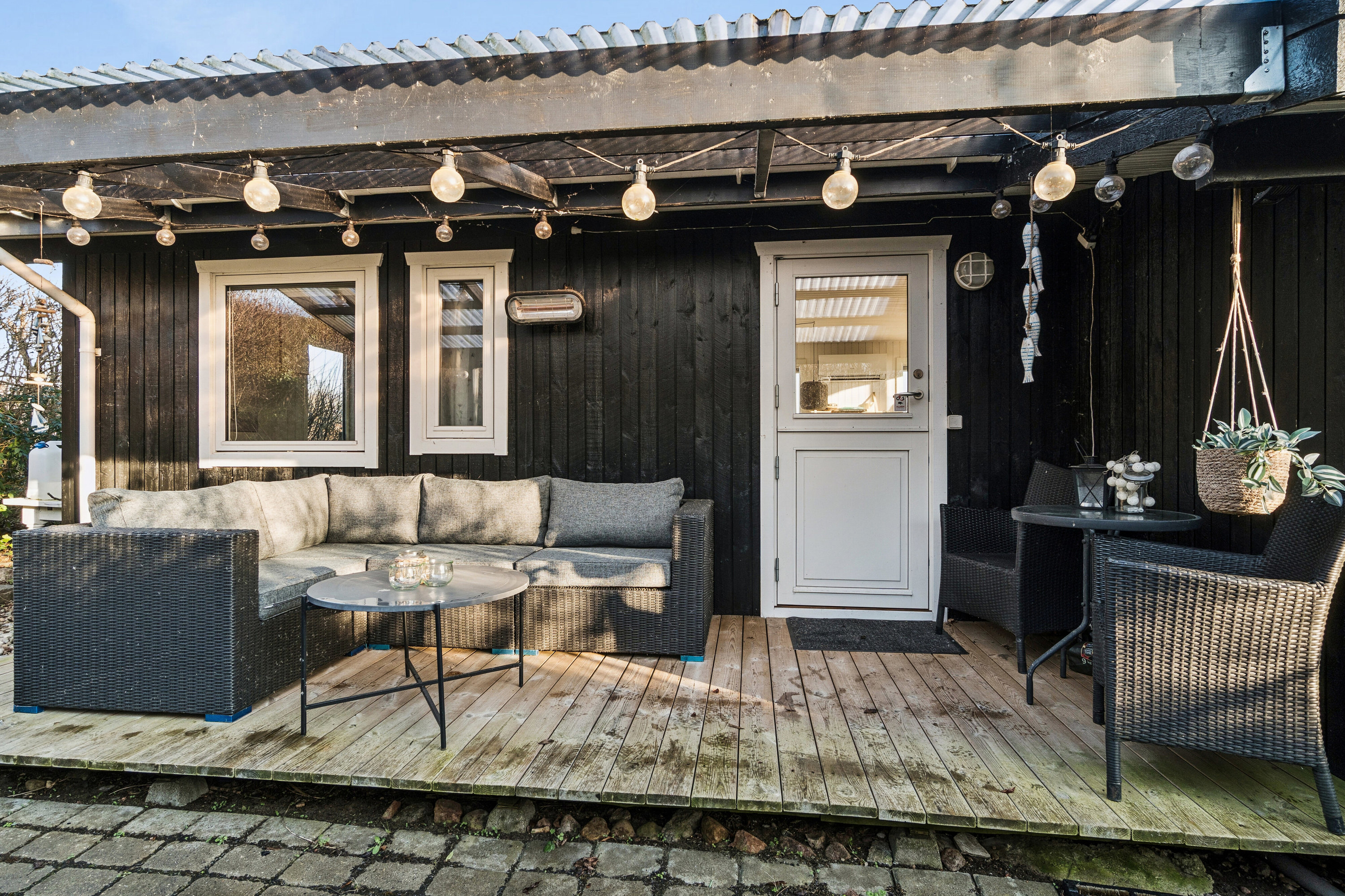 Fremhævet terrasse billede i fuldskærmstilstand. Billede af Strandsvinget 27, Plejeruphuse, 4571 Grevinge