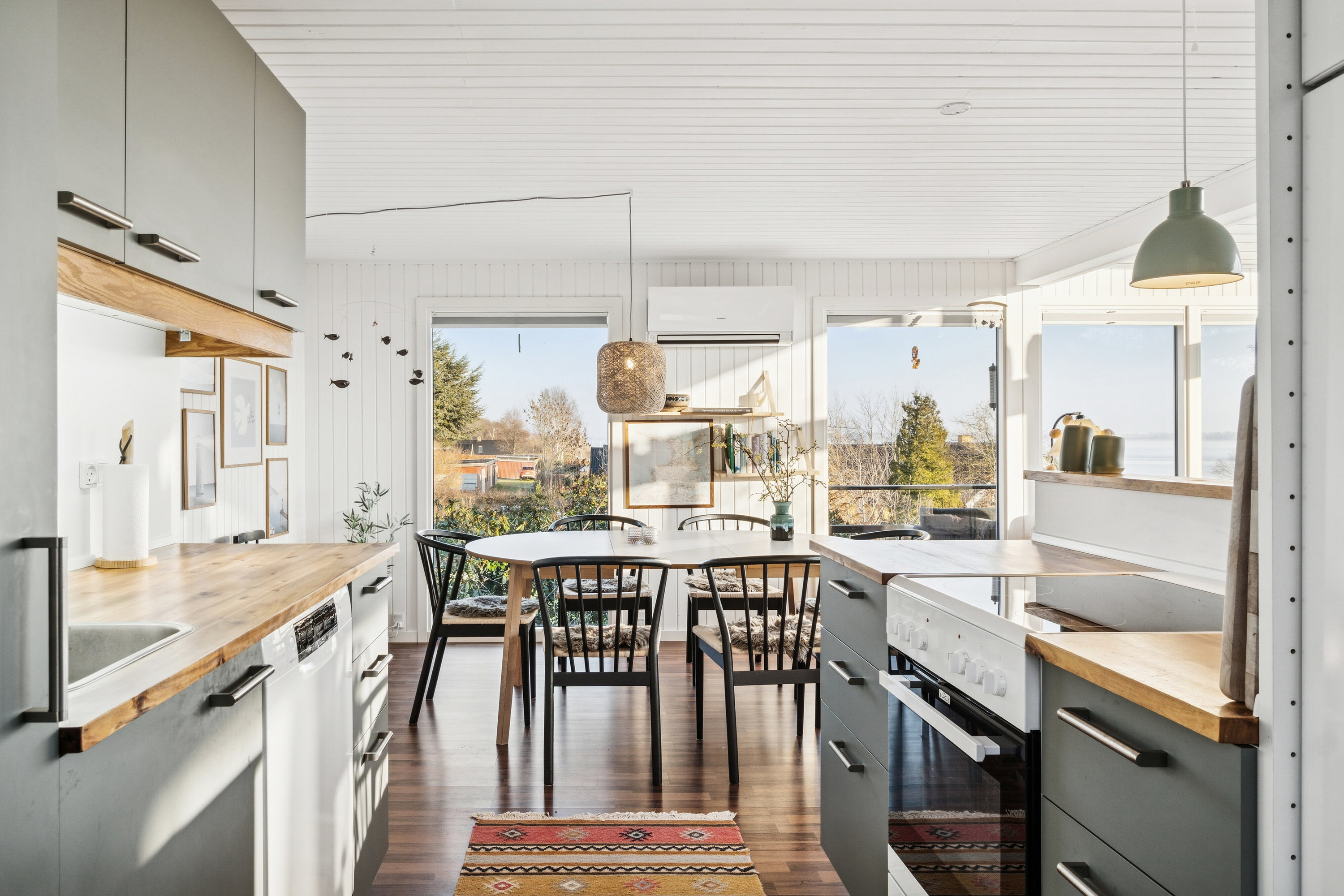 Fremhævet køkken billede i fuldskærmstilstand. Billede af Strandsvinget 27, Plejeruphuse, 4571 Grevinge