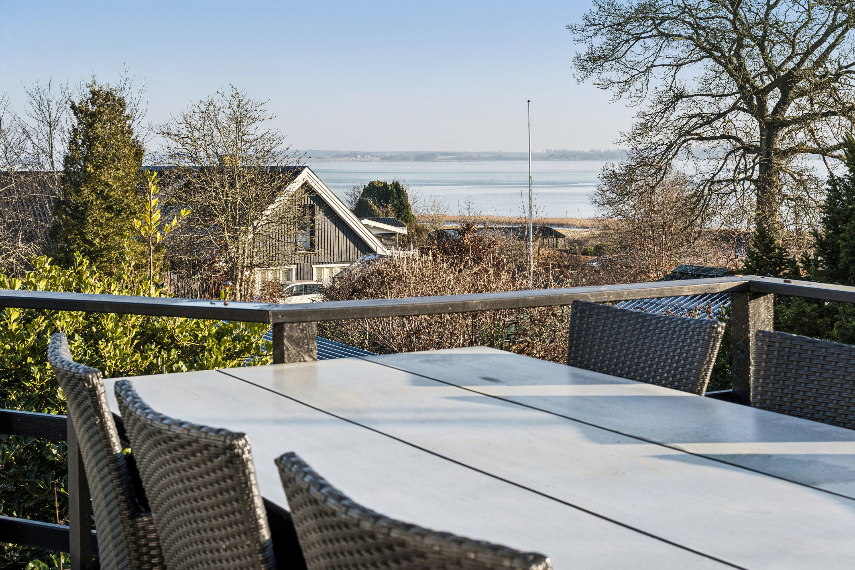 Fremhævet terrasse billede i fuldskærmstilstand. Billede af Strandsvinget 27, Plejeruphuse, 4571 Grevinge