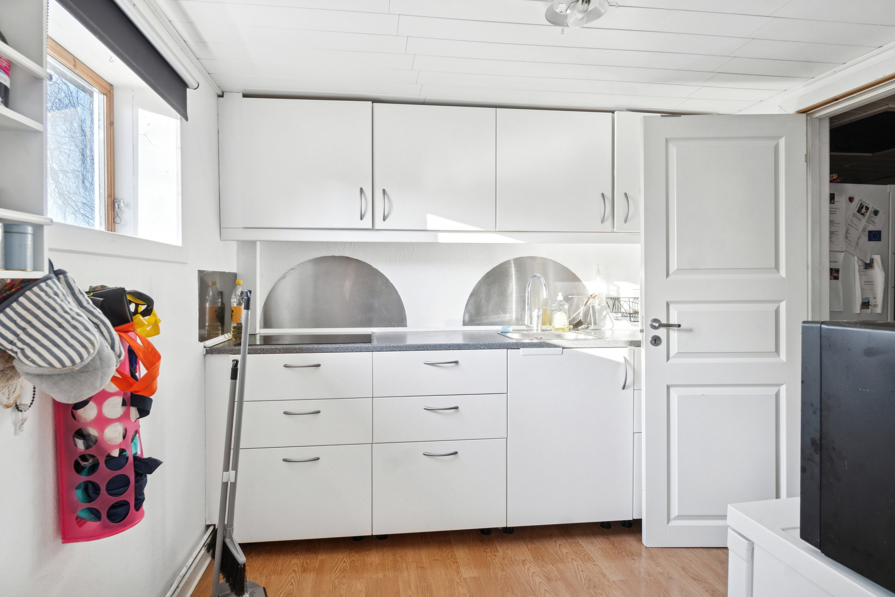 Fremhævet køkken billede i fuldskærmstilstand. Billede af Eskebjergvej 91, 4593 Eskebjerg