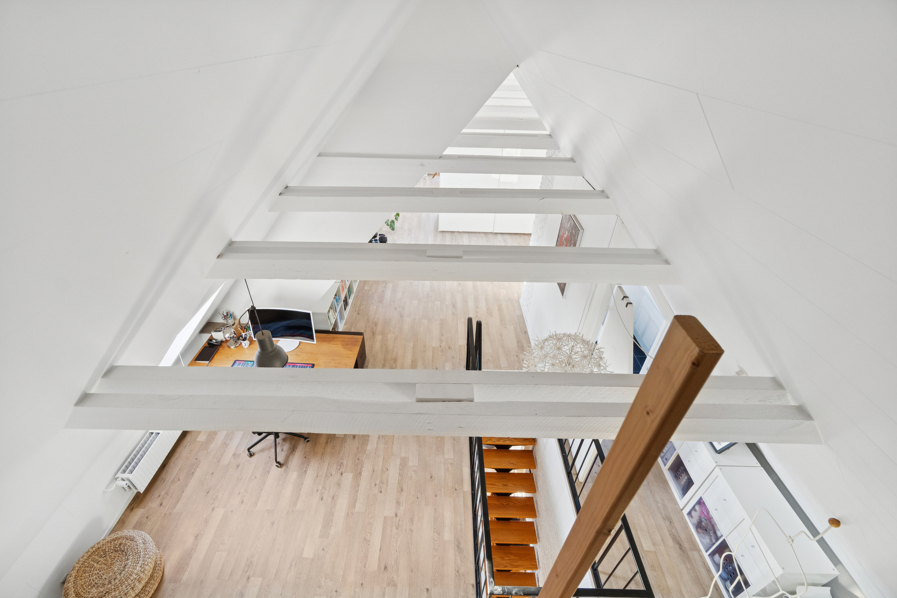 Fremhævet indendørs billede i fuldskærmstilstand. Billede af Priamos Alle 5, 2650 Hvidovre