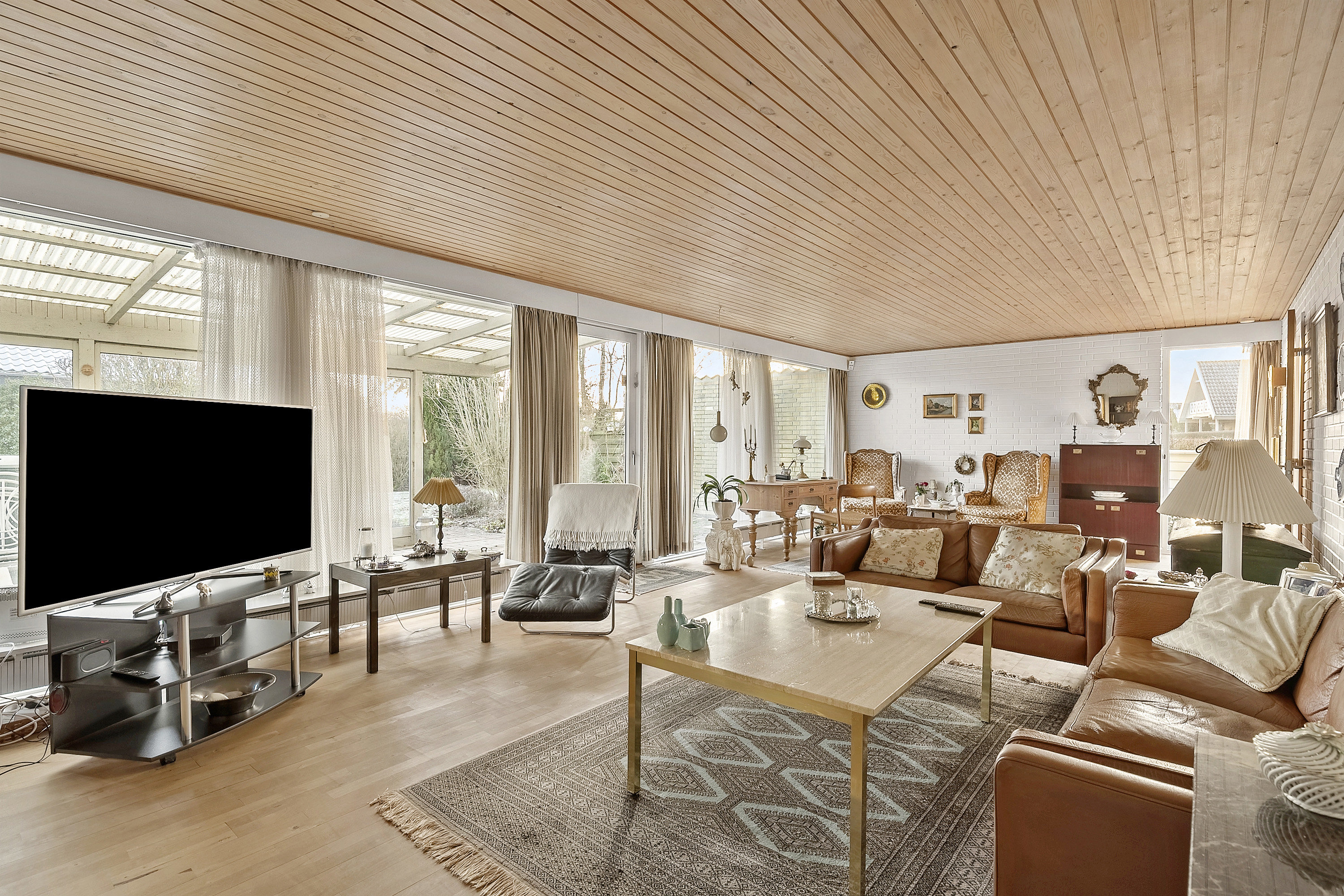 Fremhævet stue billede i fuldskærmstilstand. Billede af Bygvænget 3, Virring, 8660 Skanderborg