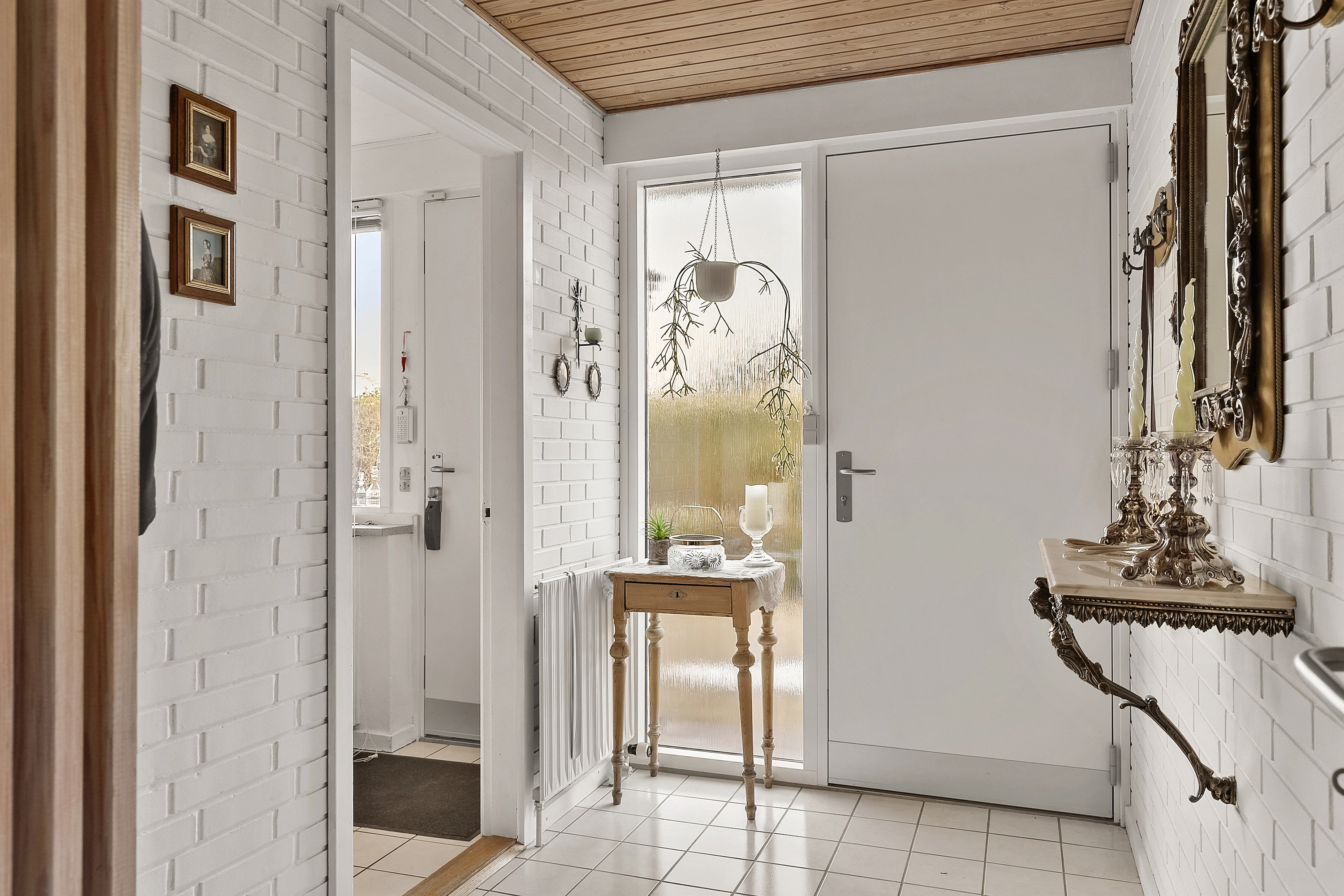 Miniaturebillede 2: entré. Billede af Bygvænget 3, Virring, 8660 Skanderborg