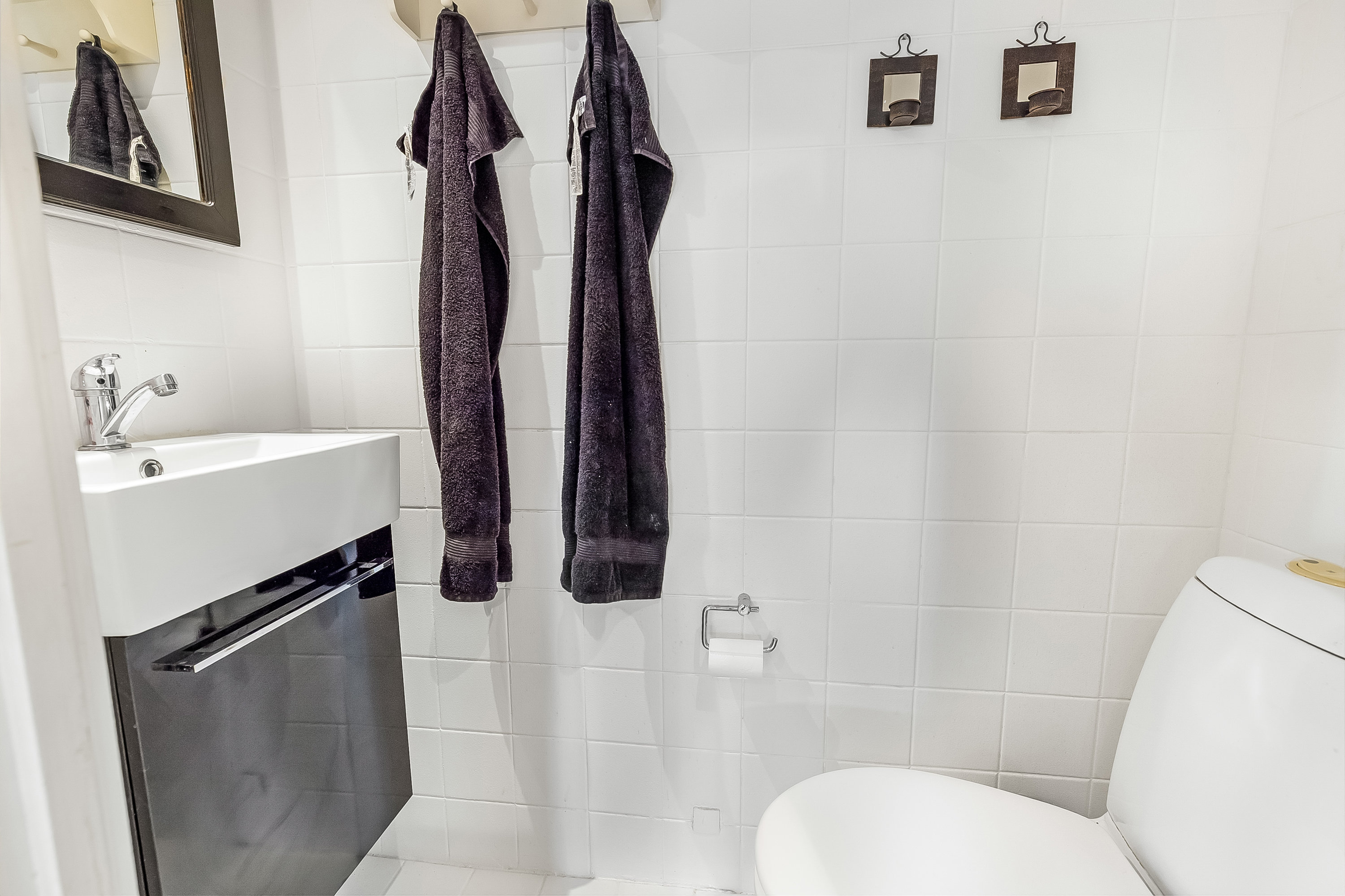 Fremhævet toilet billede i fuldskærmstilstand. Billede af Bjerrevænget 16, Brejning, 7080 Børkop