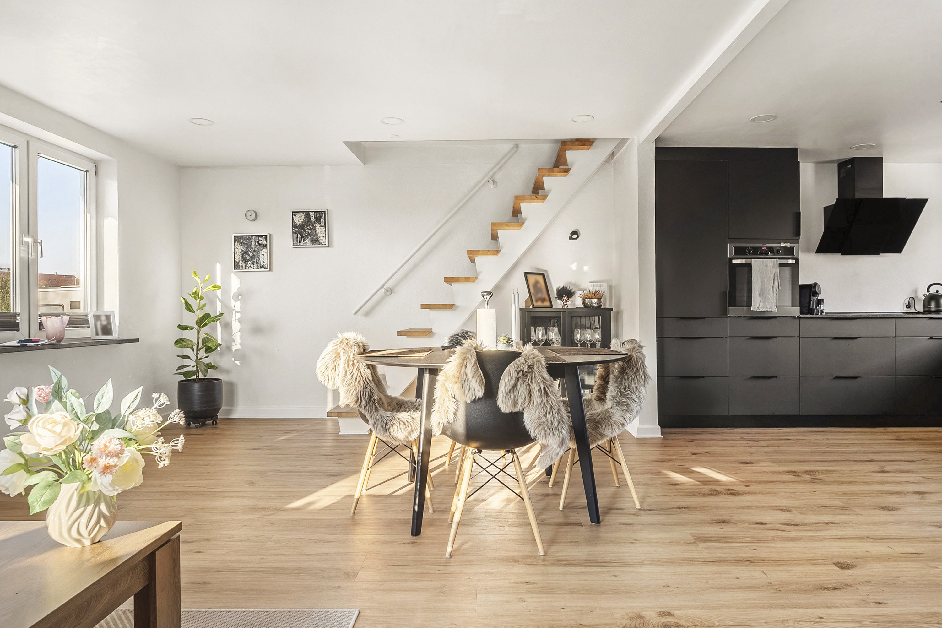 Fremhævet spisekøkken billede i fuldskærmstilstand. Billede af Carl Plougs Vej 3, 8700 Horsens