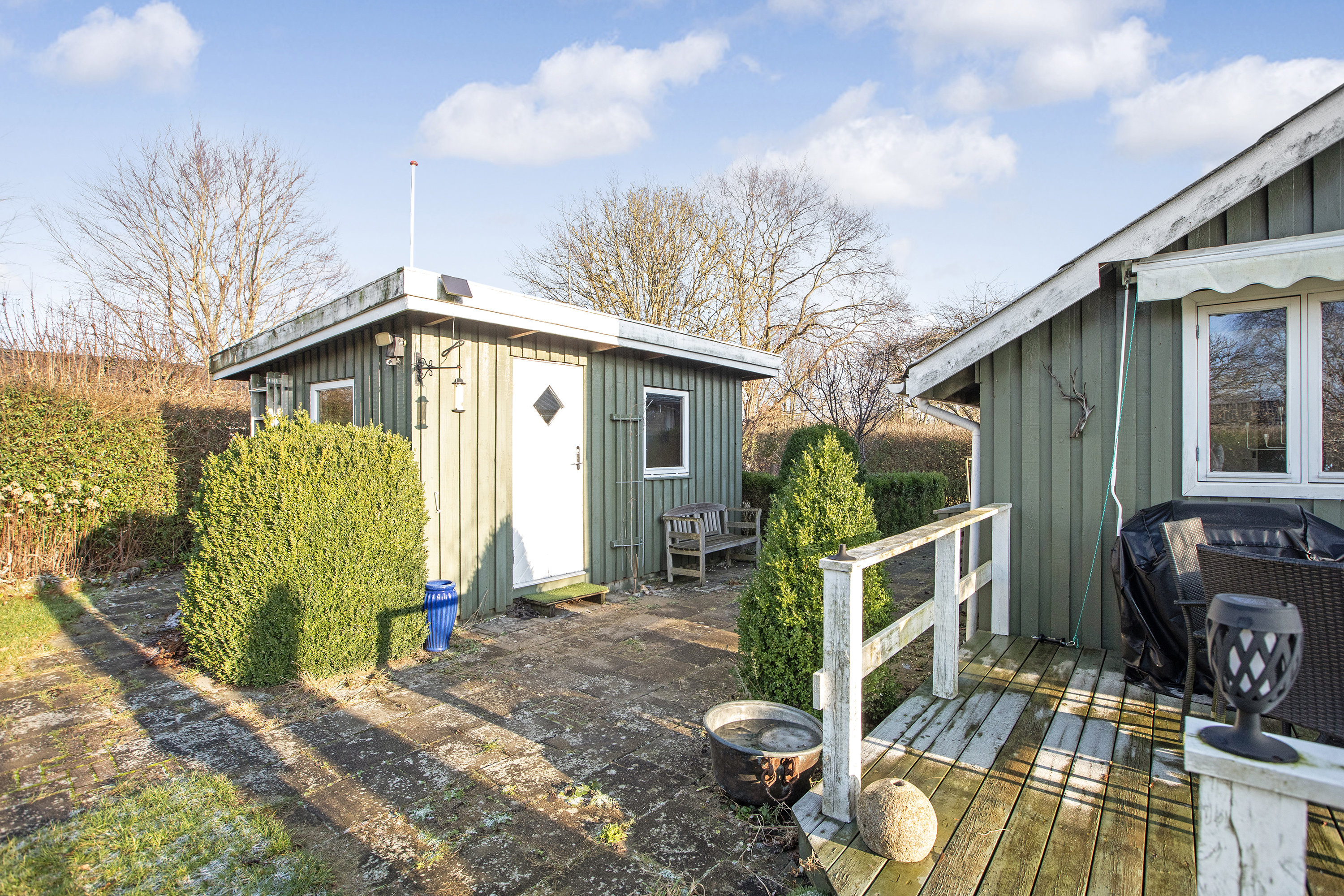 Fremhævet set fra haven billede i fuldskærmstilstand. Billede af Asynjevej 40, 2740 Skovlunde