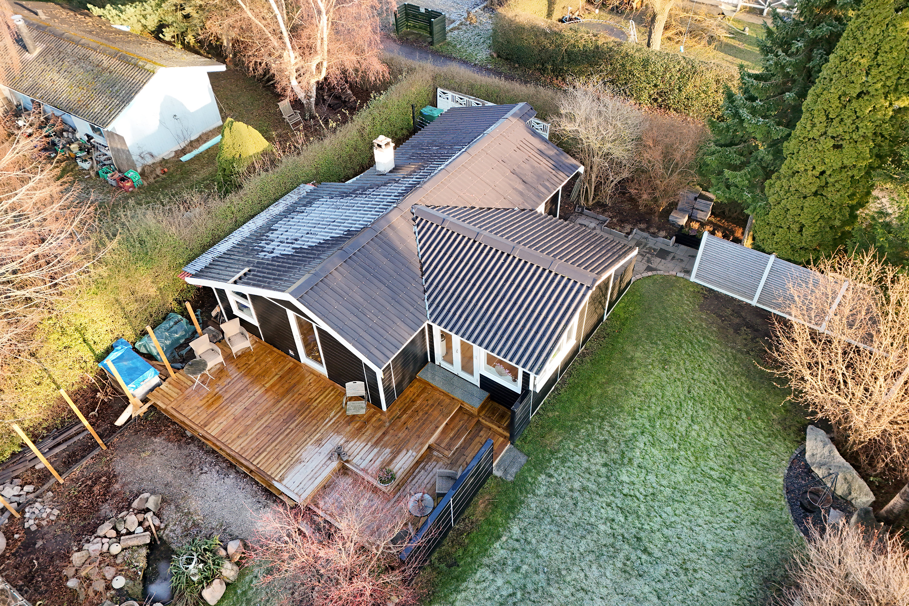 Fremhævet set fra oven billede i fuldskærmstilstand. Billede af Asynjevej 47, 2740 Skovlunde