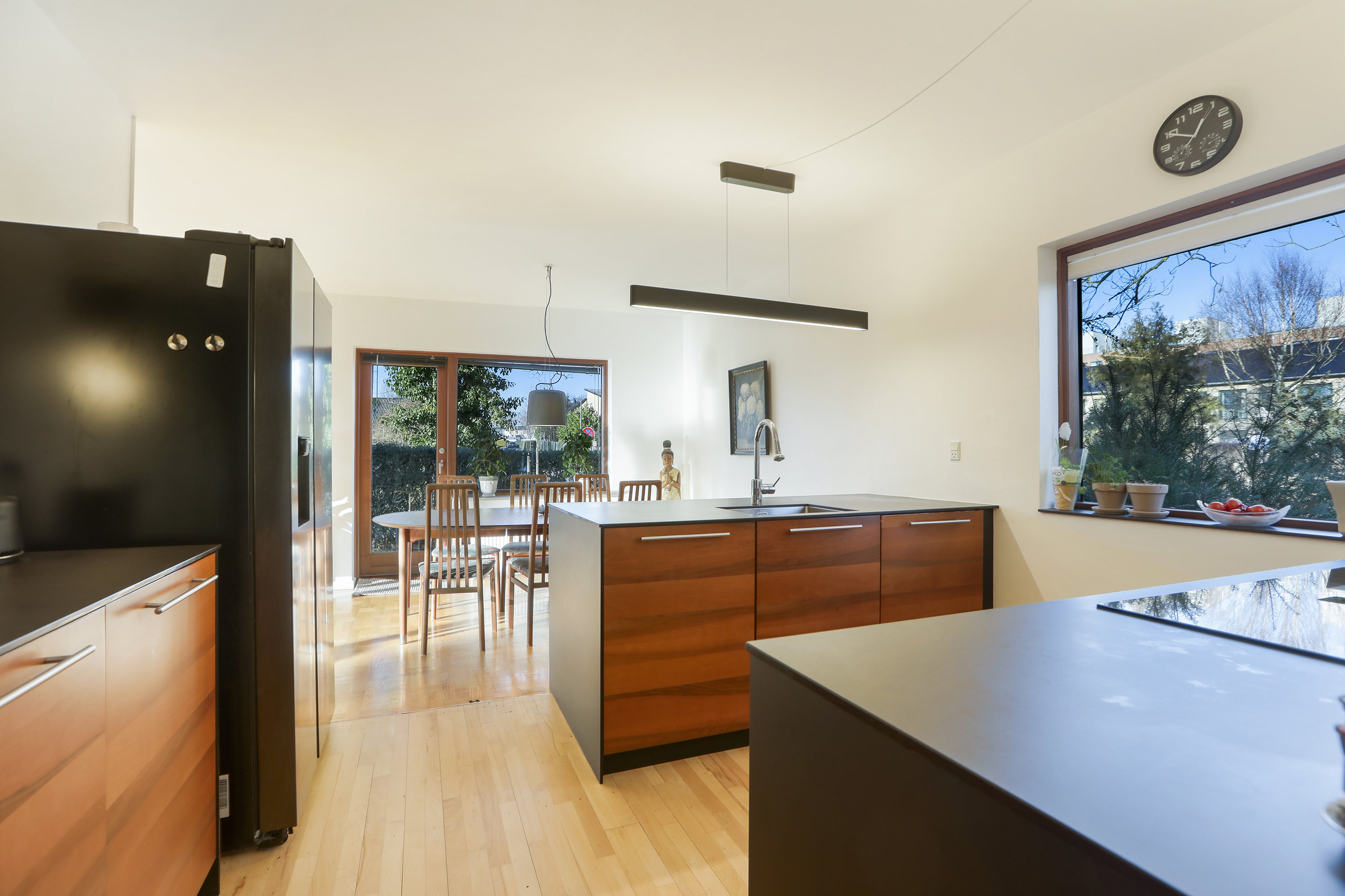 Fremhævet køkken billede i fuldskærmstilstand. Billede af Gl.Skovlundevej 64, 2740 Skovlunde