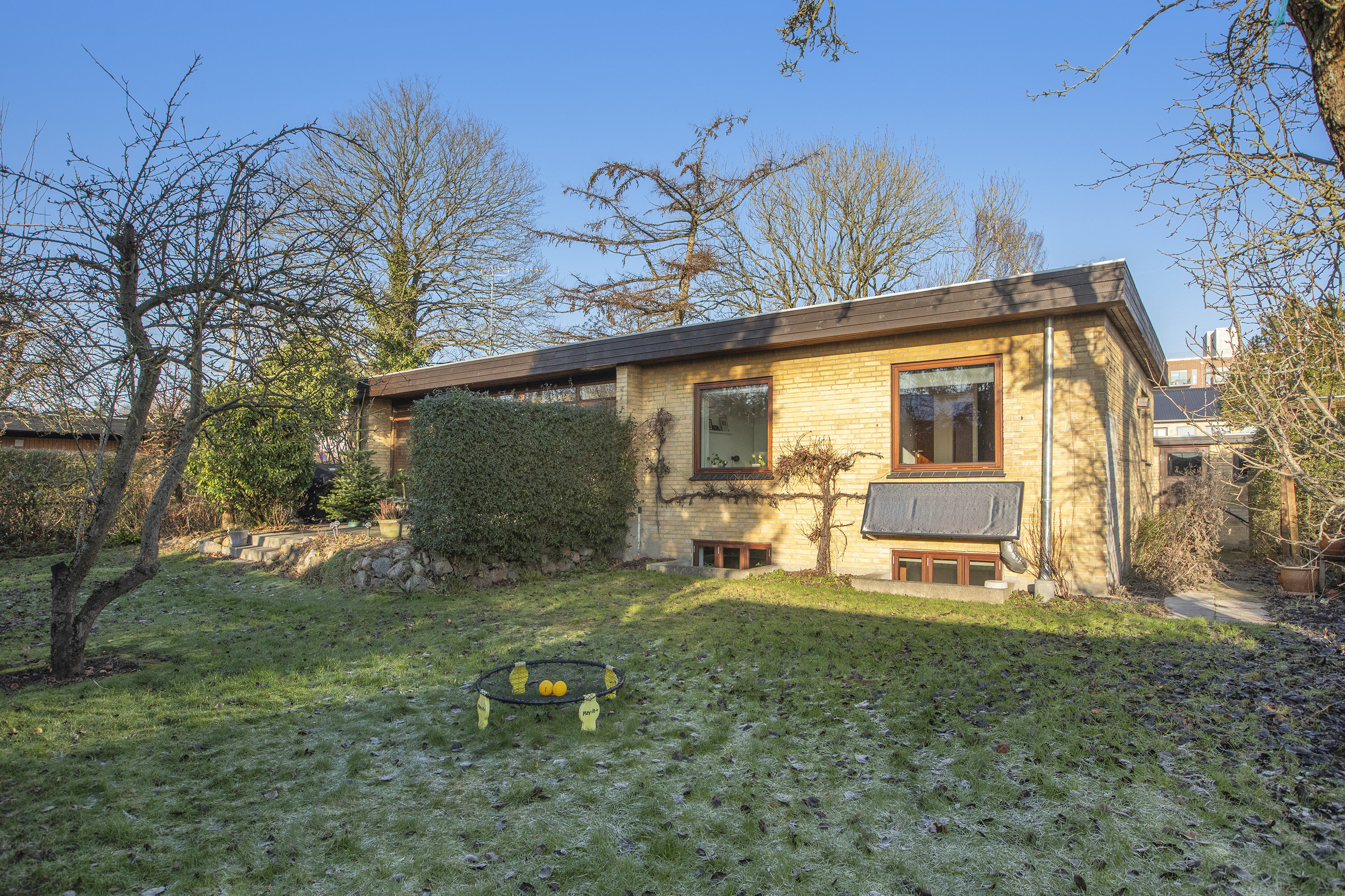 Villa: Set fra haven på Gl.Skovlundevej 64, 2740 Skovlunde