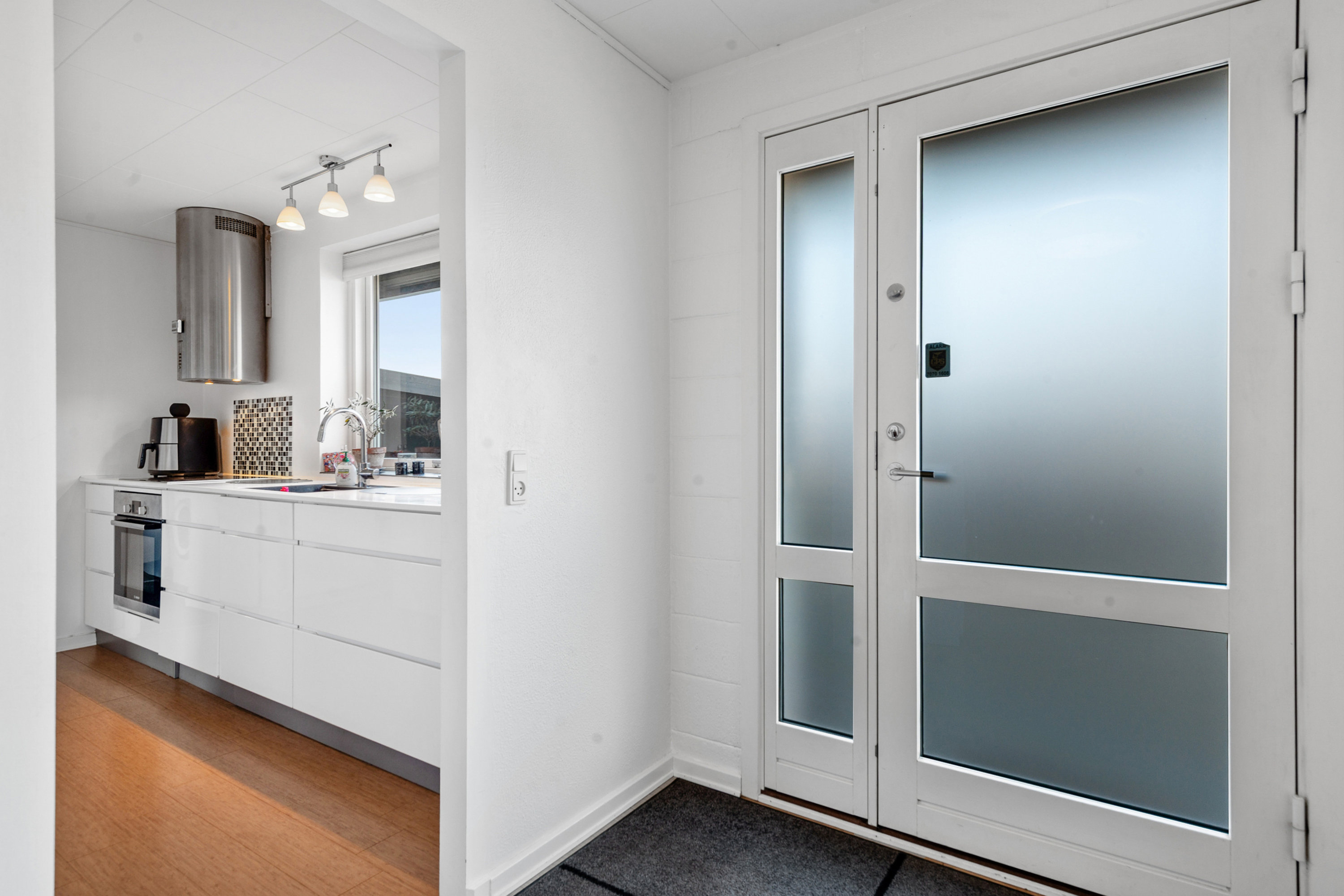 Fremhævet entré billede i fuldskærmstilstand. Billede af Årøjel 4, 2670 Greve