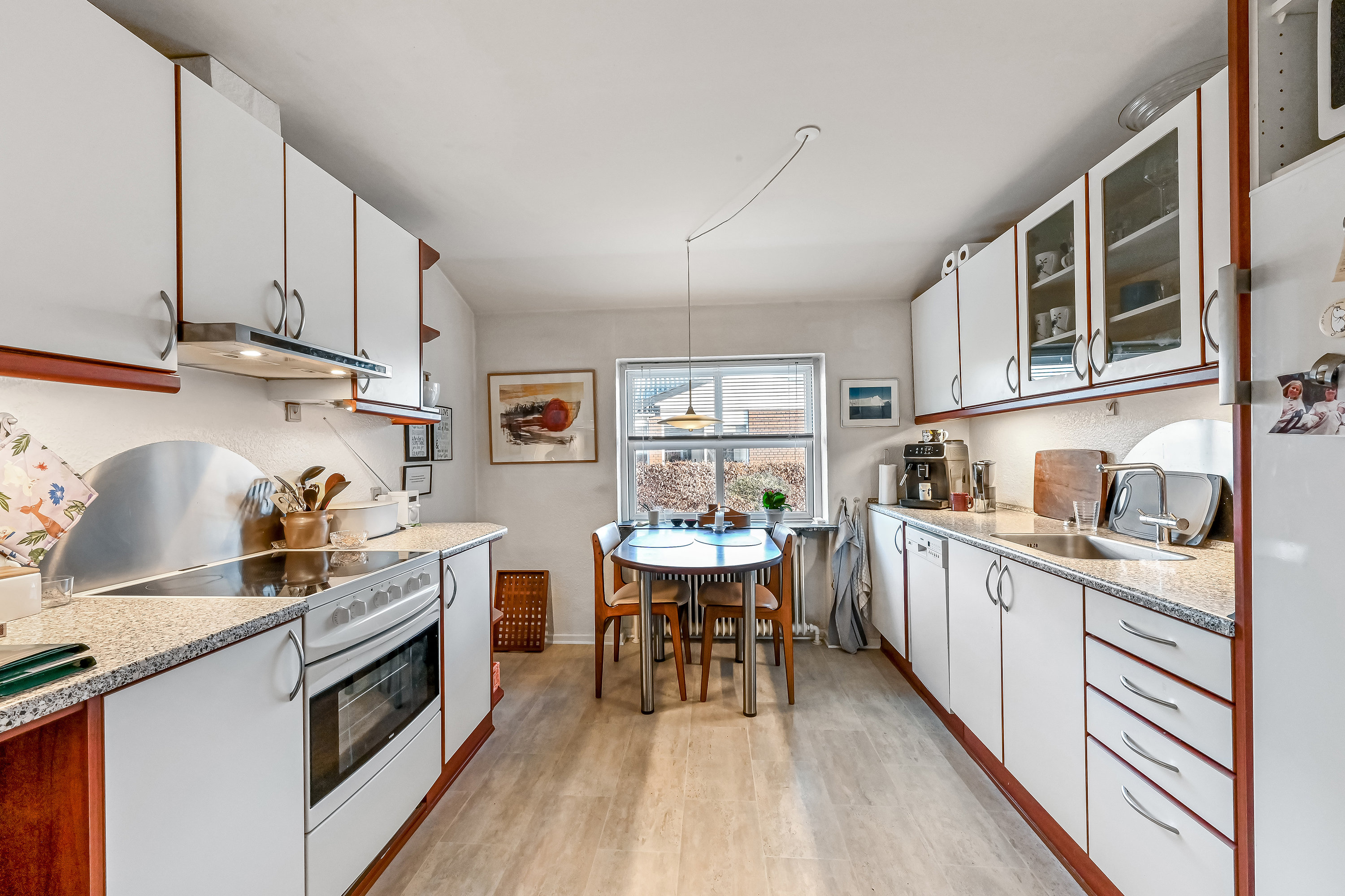 Miniaturebillede 1: køkken alrum. Billede af Anemonevej 19, 7400 Herning